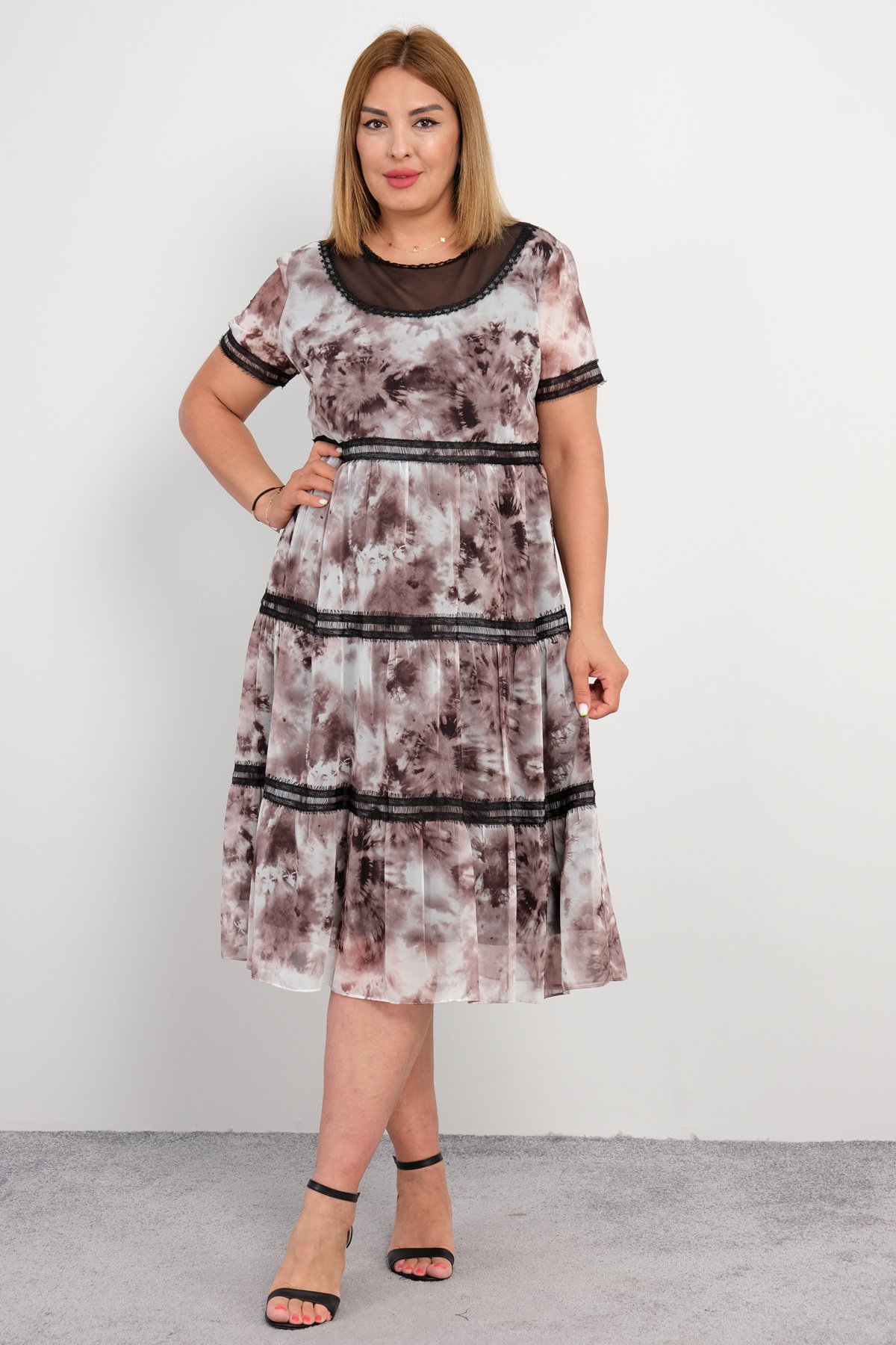 Day Dresses Medium-Brown