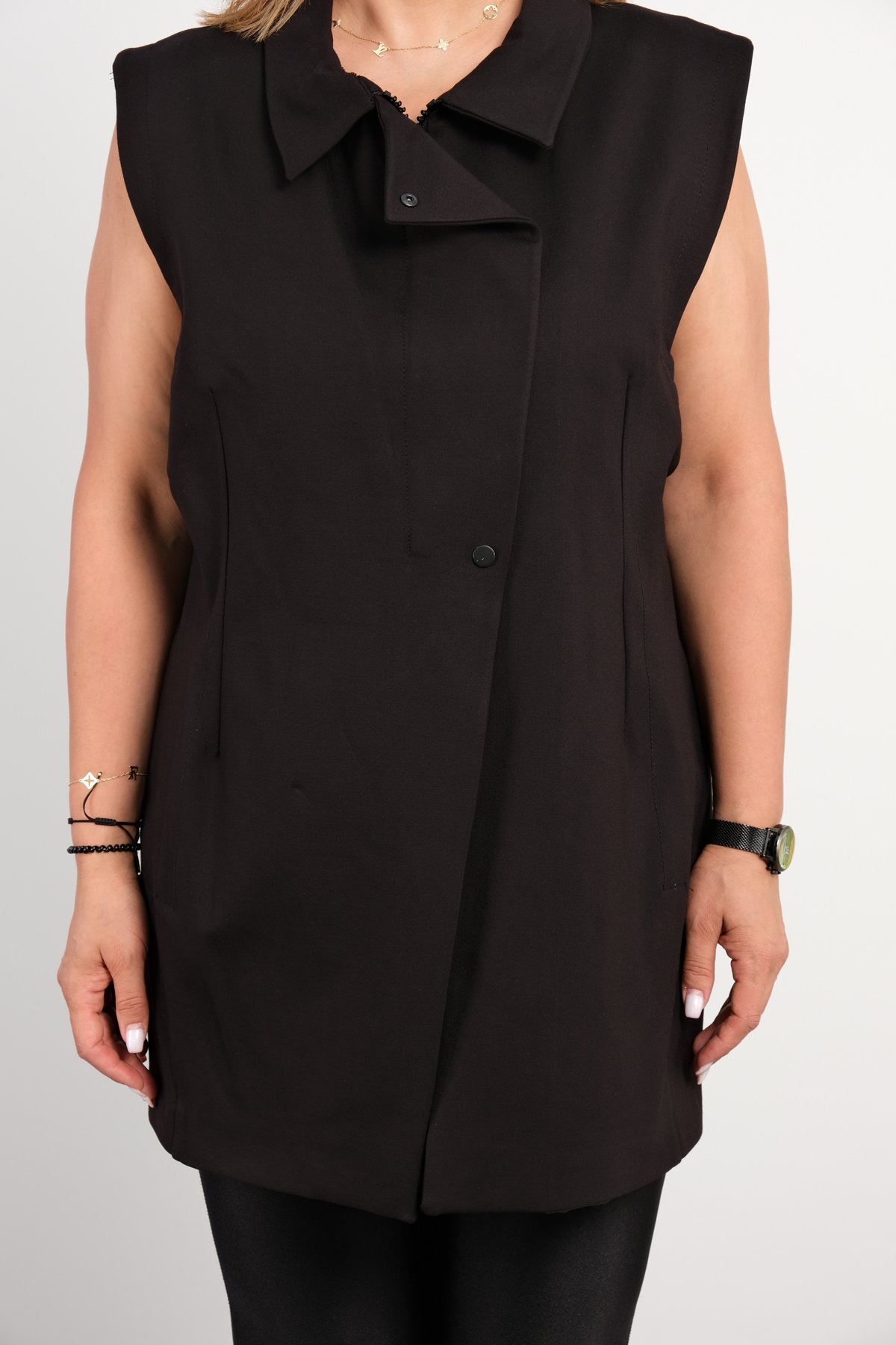Vests-Black