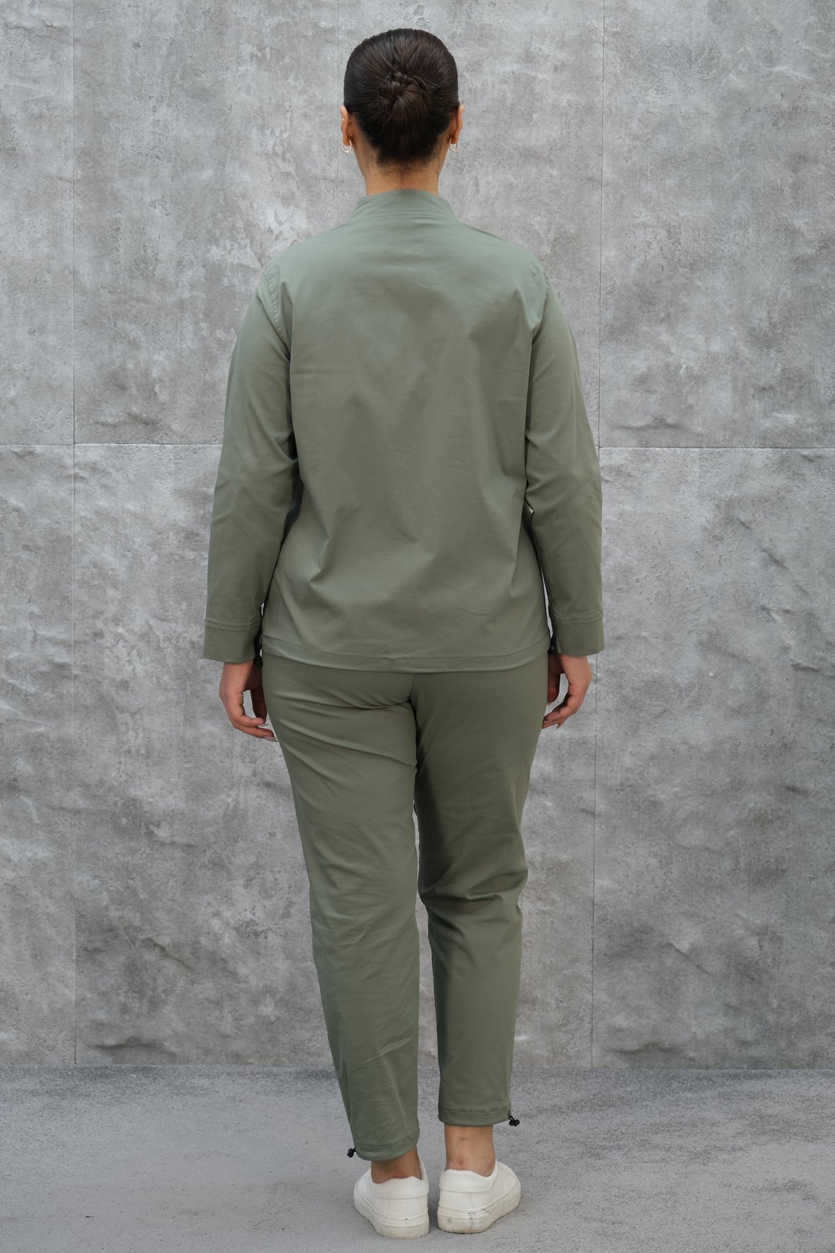 Plus Size Womens Two-Piece Sports Set-Khaki