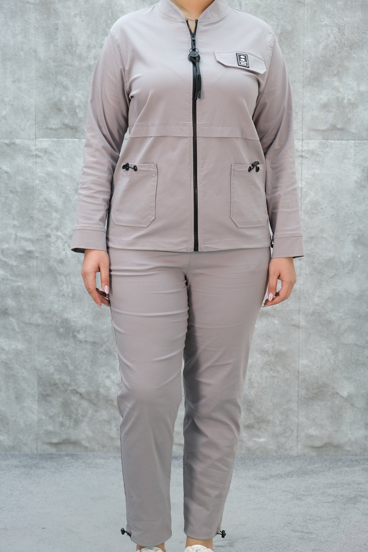 Plus Size Womens Two-Piece Sports Set-Grey