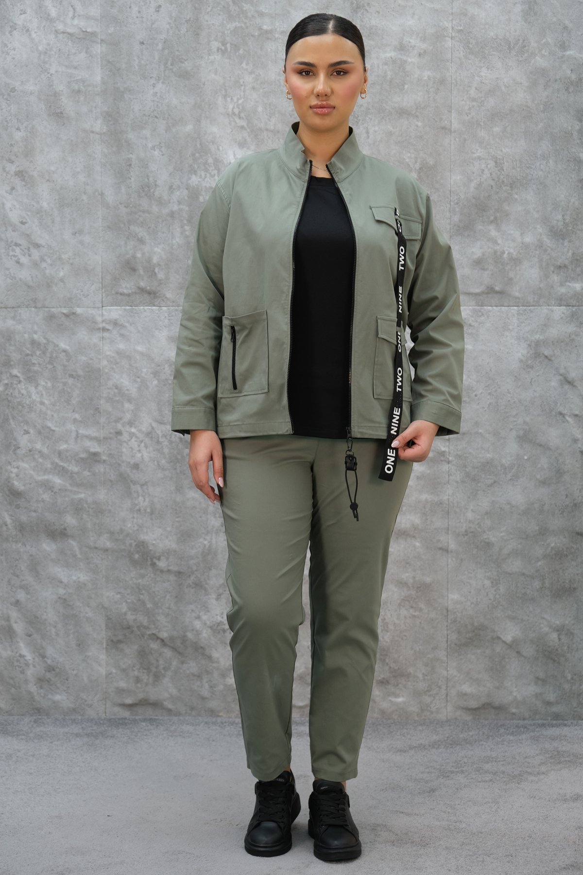 Plus Size Womens Three-Piece Sports Set-Khaki