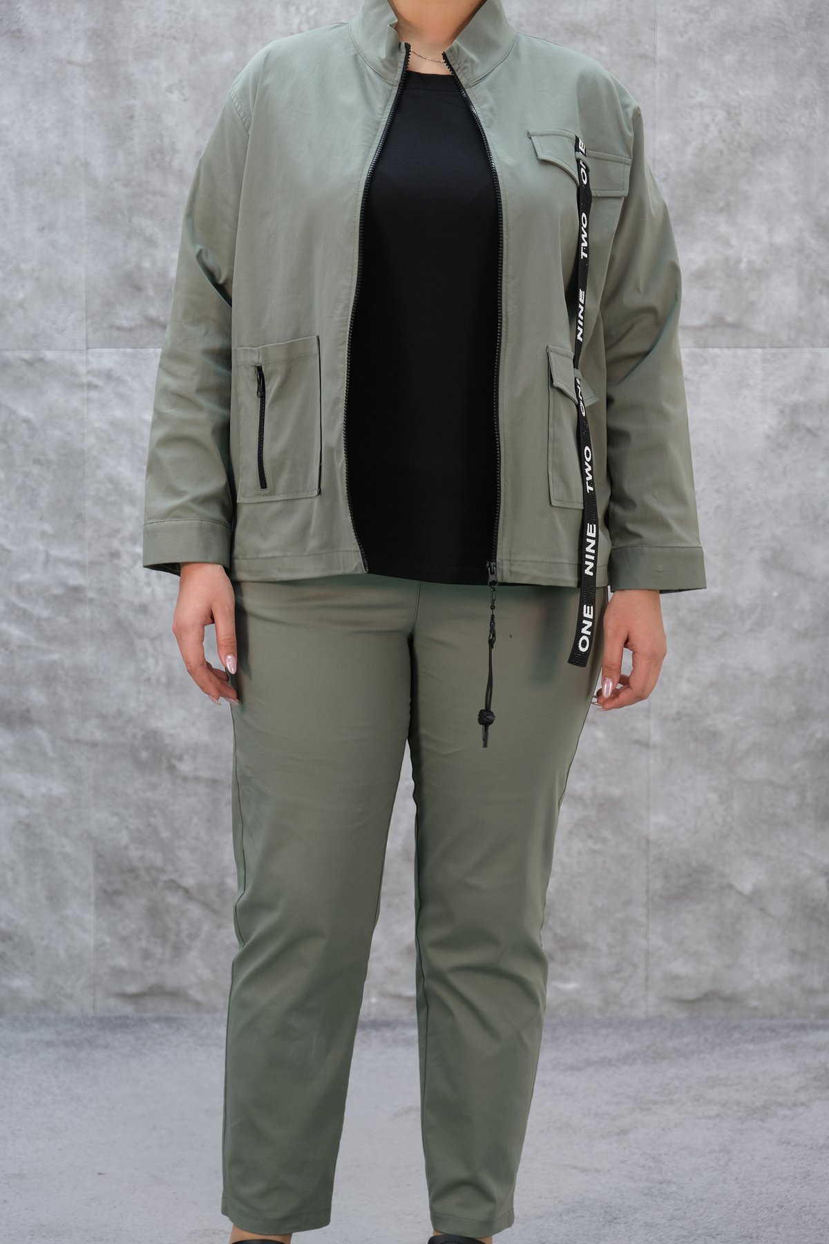 Plus Size Womens Three-Piece Sports Set-Khaki