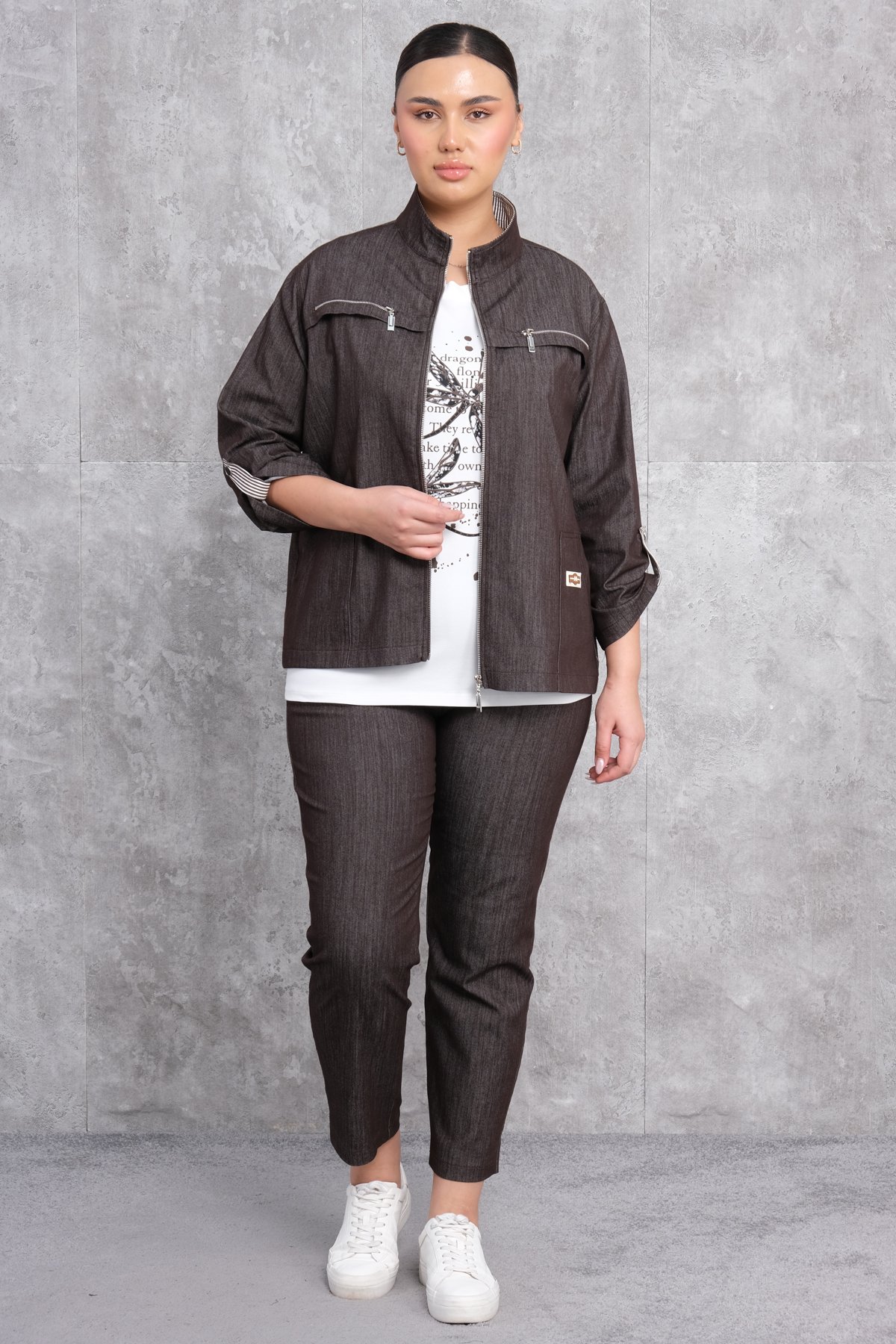 Plus Size Womens Three-Piece Sports Set-Brown