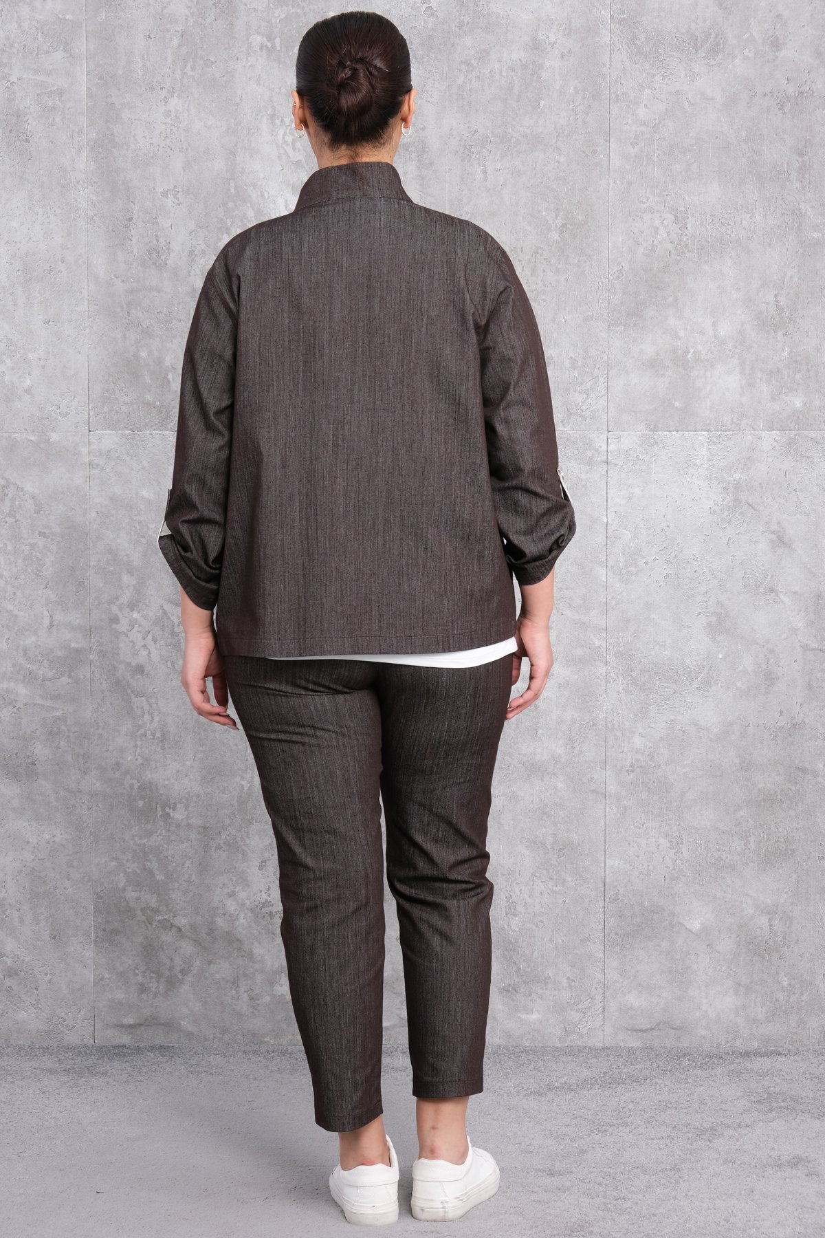 Plus Size Womens Three-Piece Sports Set-Brown