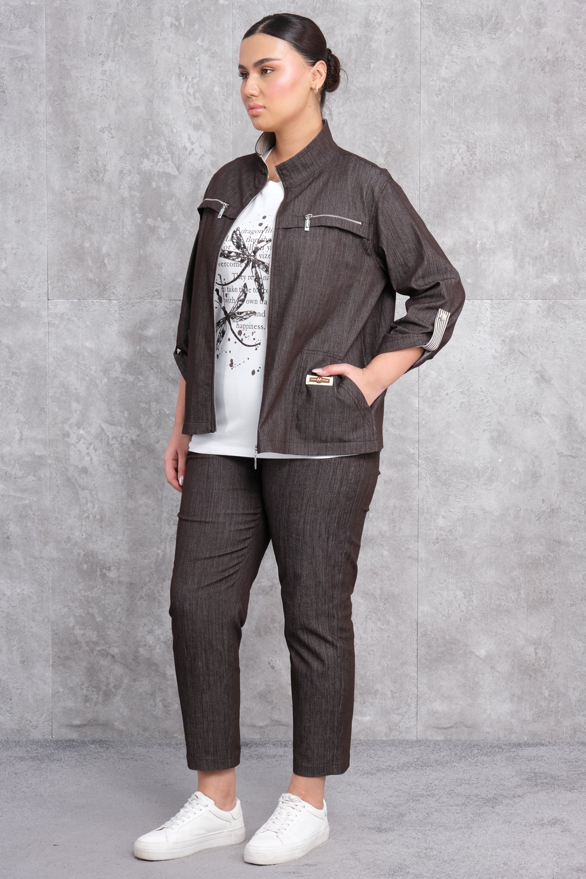 Plus Size Womens Three-Piece Sports Set-Brown