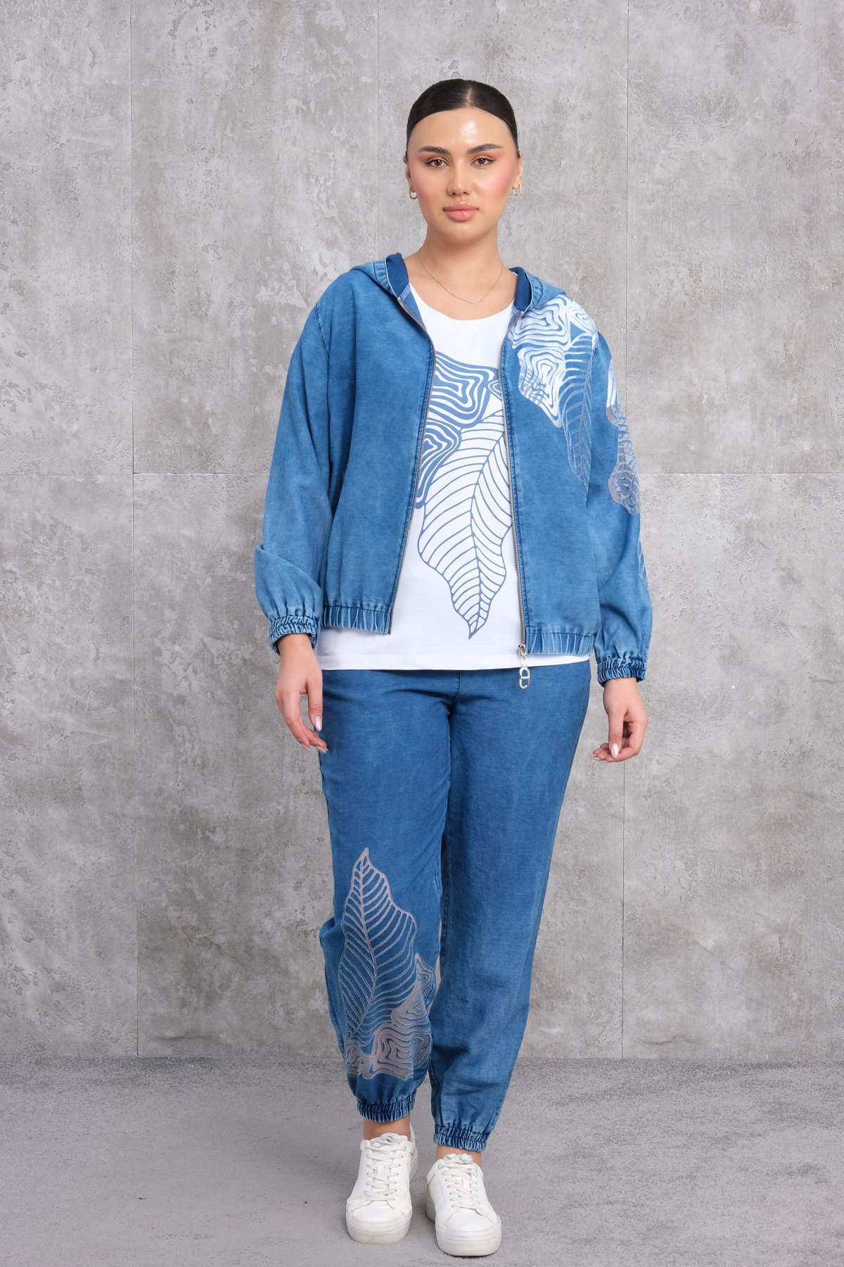 Plus Size Womens Three-Piece Sports Set-Blue