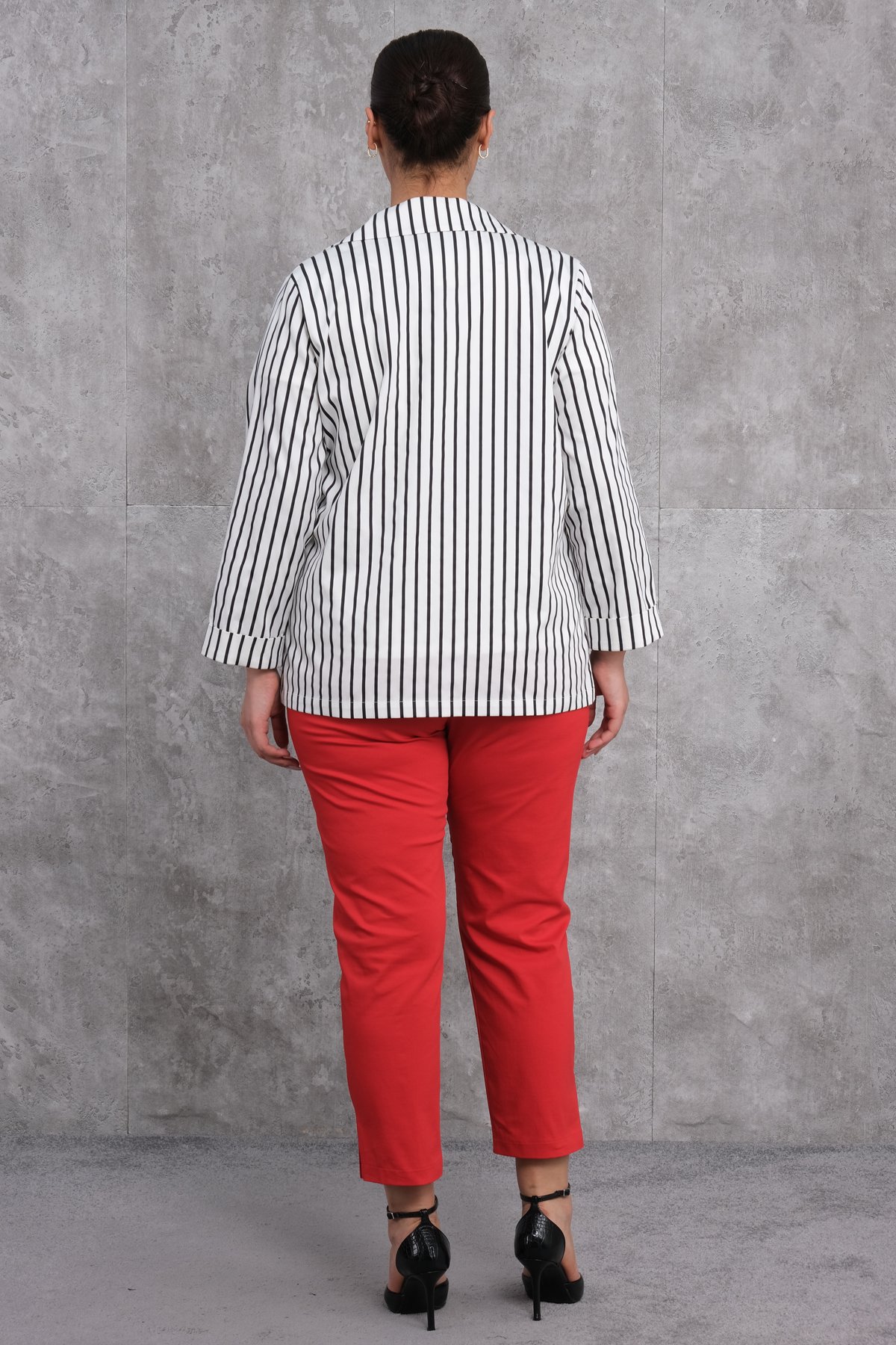 Plus Size Womens Three-Piece Sports Set-Red