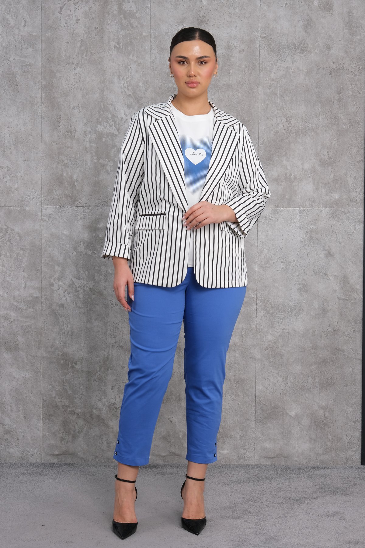 Plus Size Womens Three-Piece Sports Set-Blue