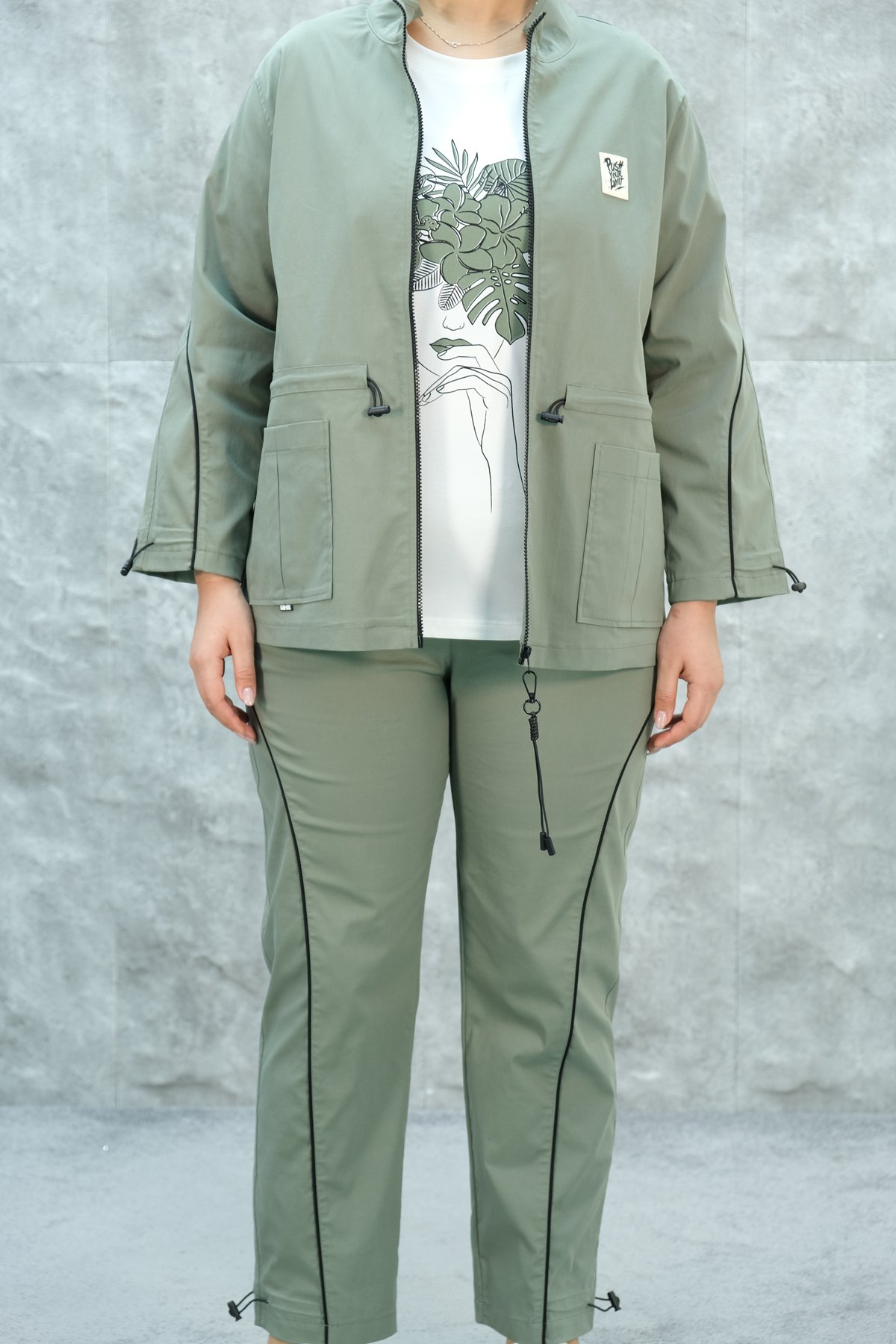 Plus Size Womens Three-Piece Sports Set-Khaki