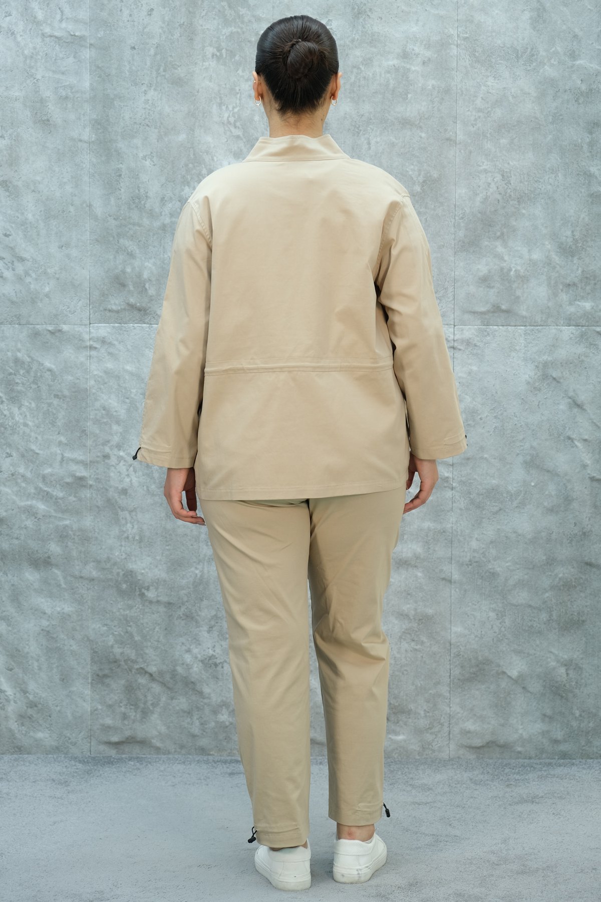 Plus Size Womens Three-Piece Sports Set-Beige