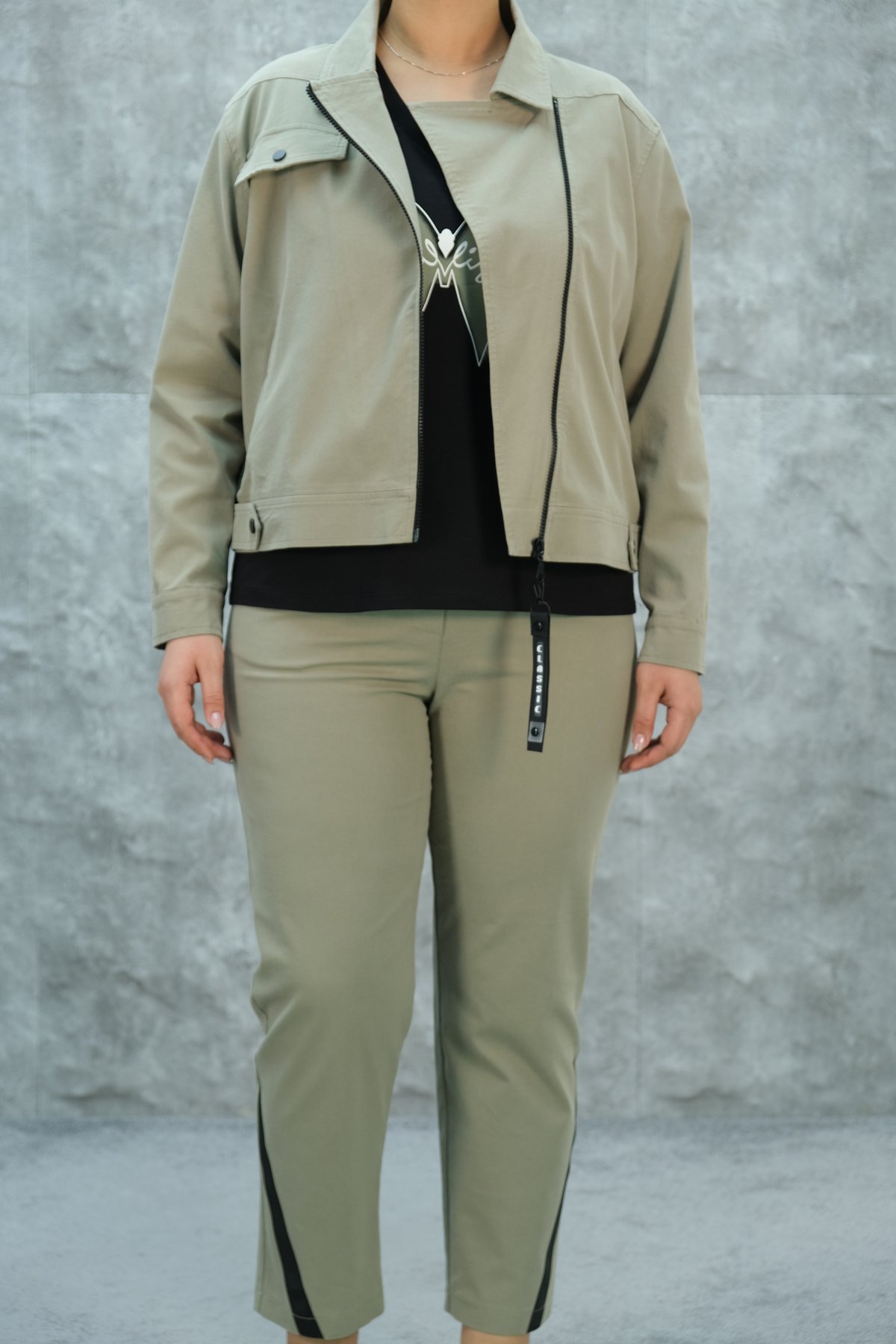 Plus Size Womens Three-Piece Sports Set-Khaki