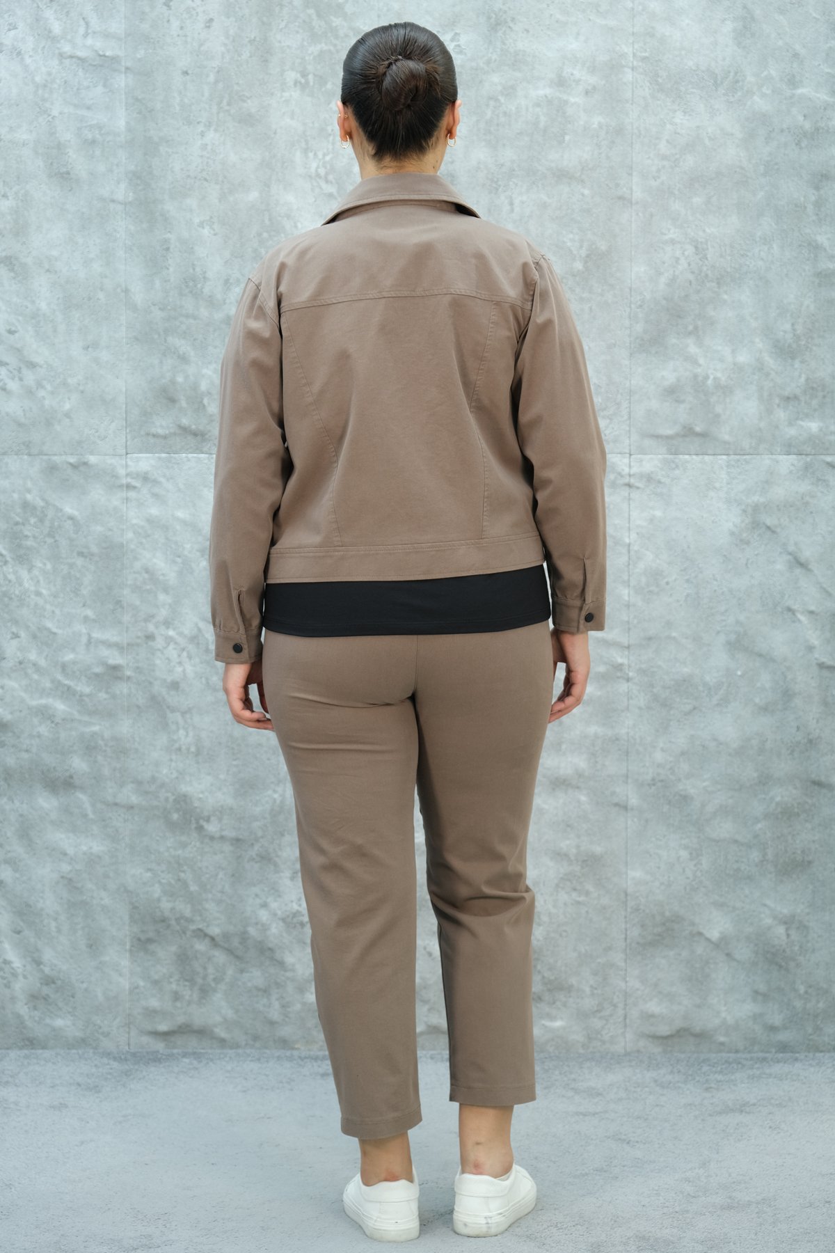 Plus Size Womens Three-Piece Sports Set-Brown