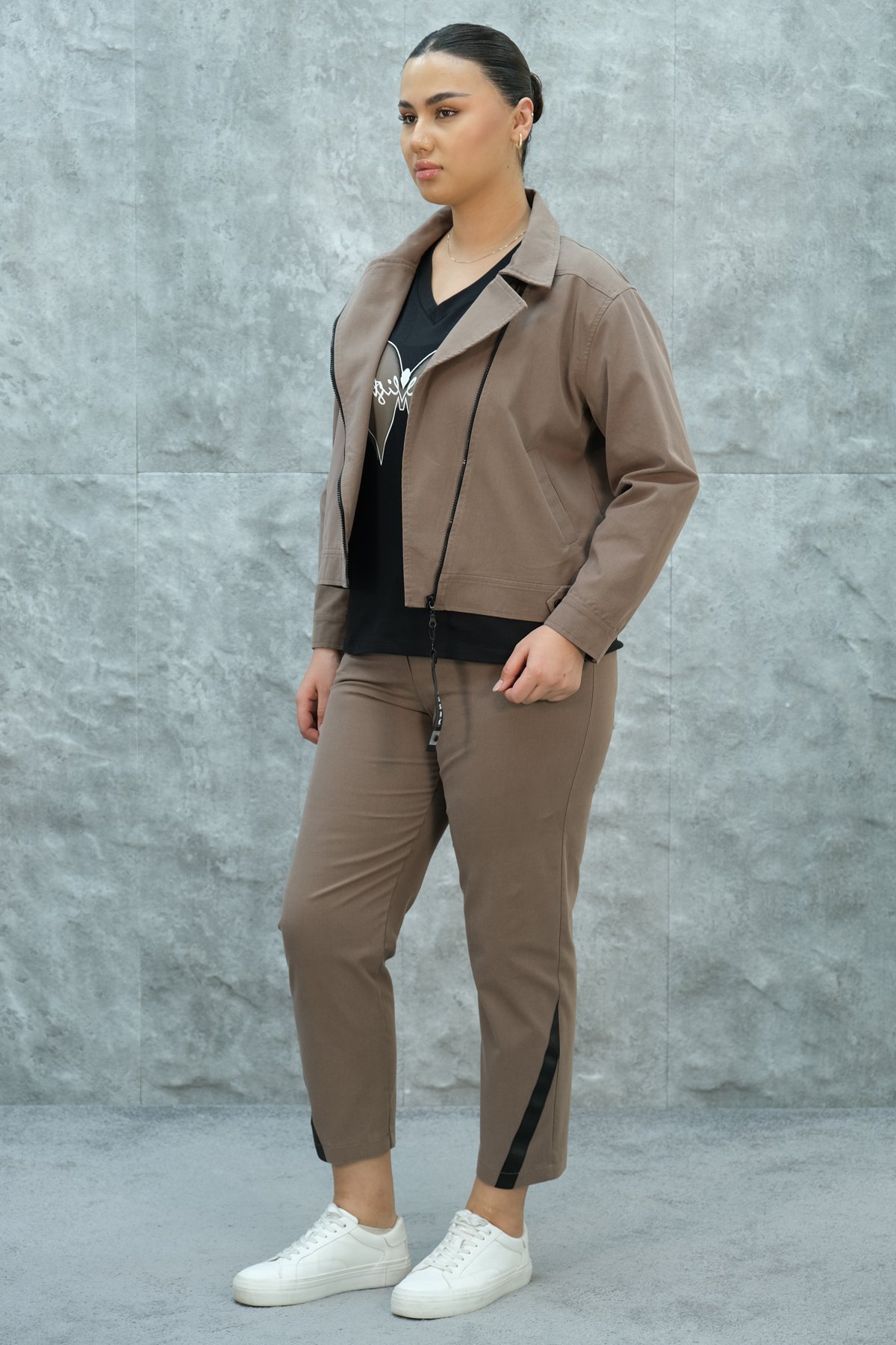 Plus Size Womens Three-Piece Sports Set-Brown