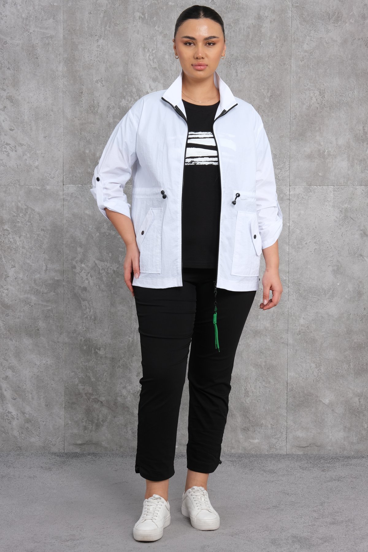 Plus Size Womens Three-Piece Sports Set-White