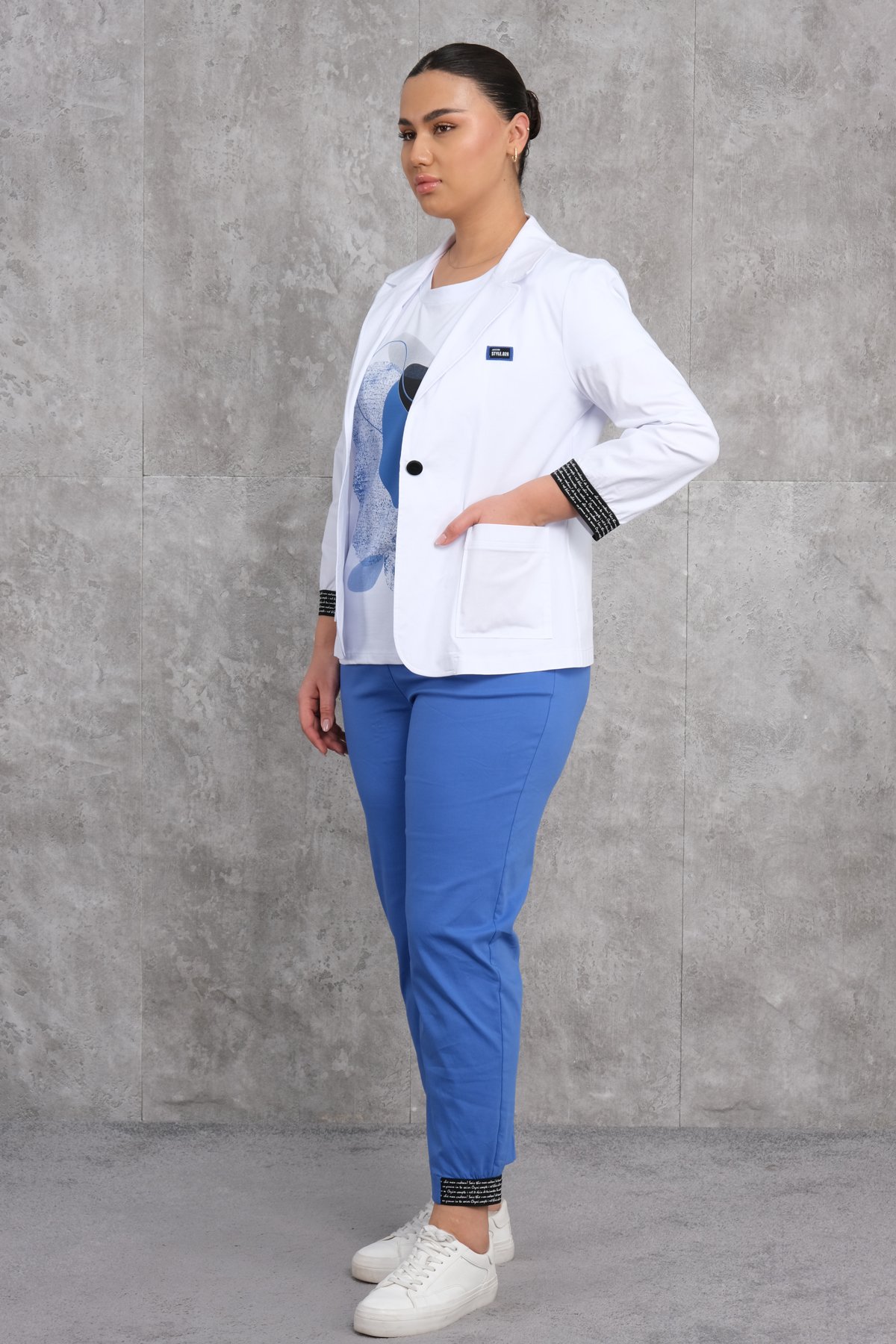 Plus Size Womens Three-Piece Sports Set-Blue