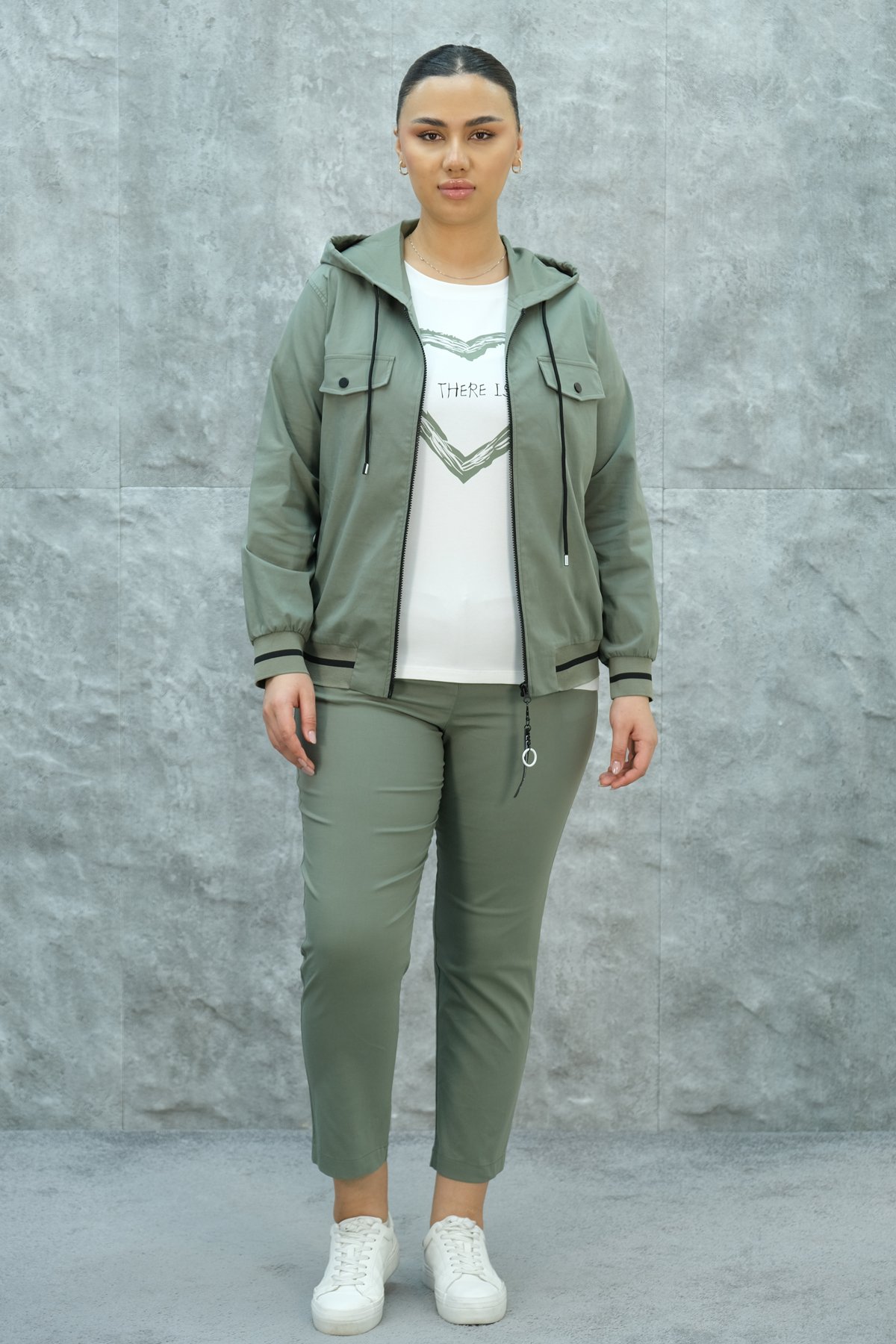 Plus Size Womens Three-Piece Sports Set-Khaki