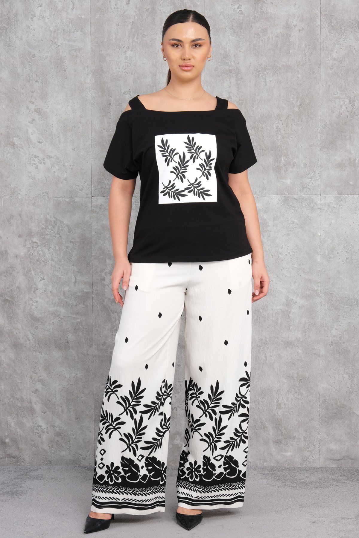 Plus Size Two-Piece Set-White