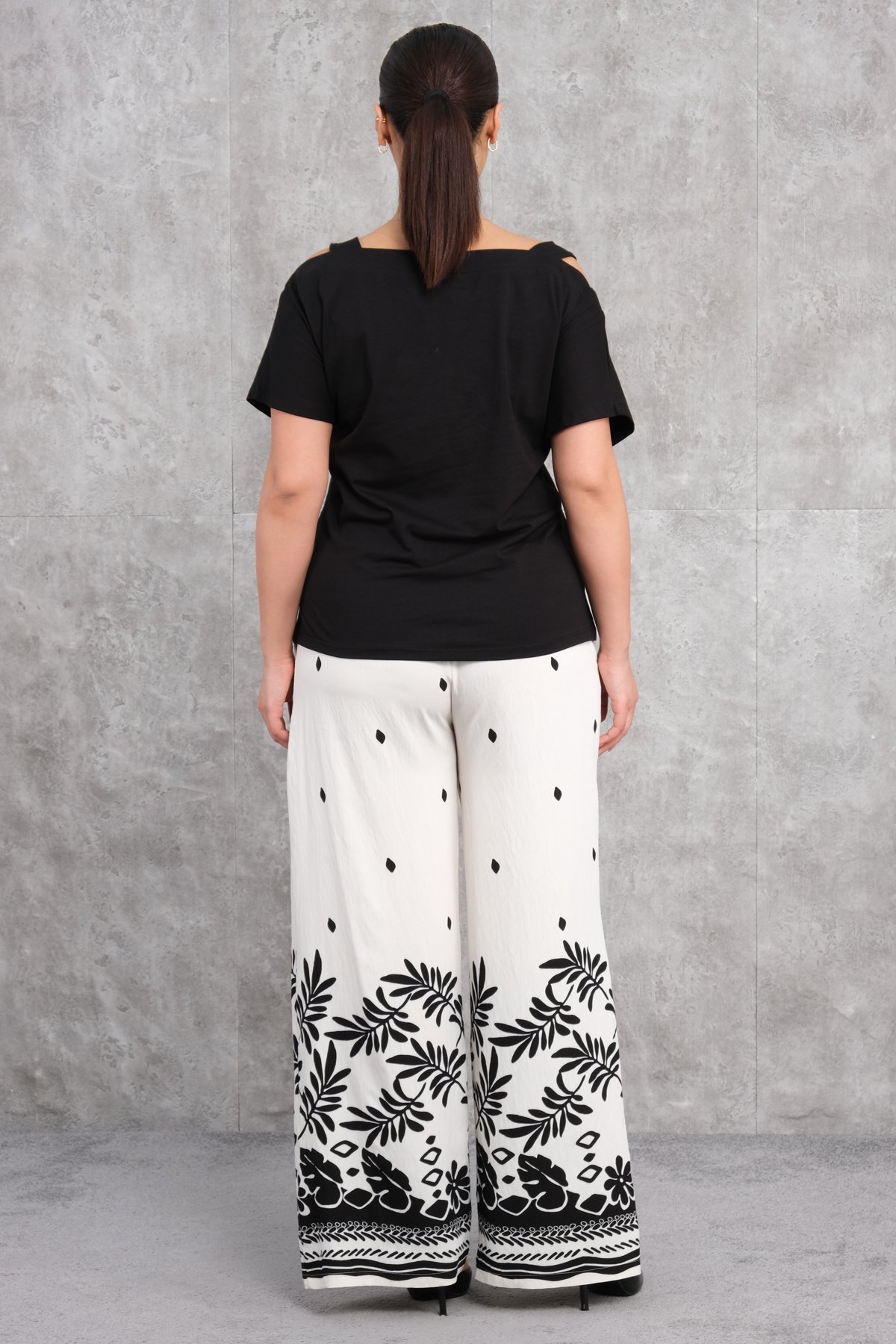 Plus Size Two-Piece Set-White