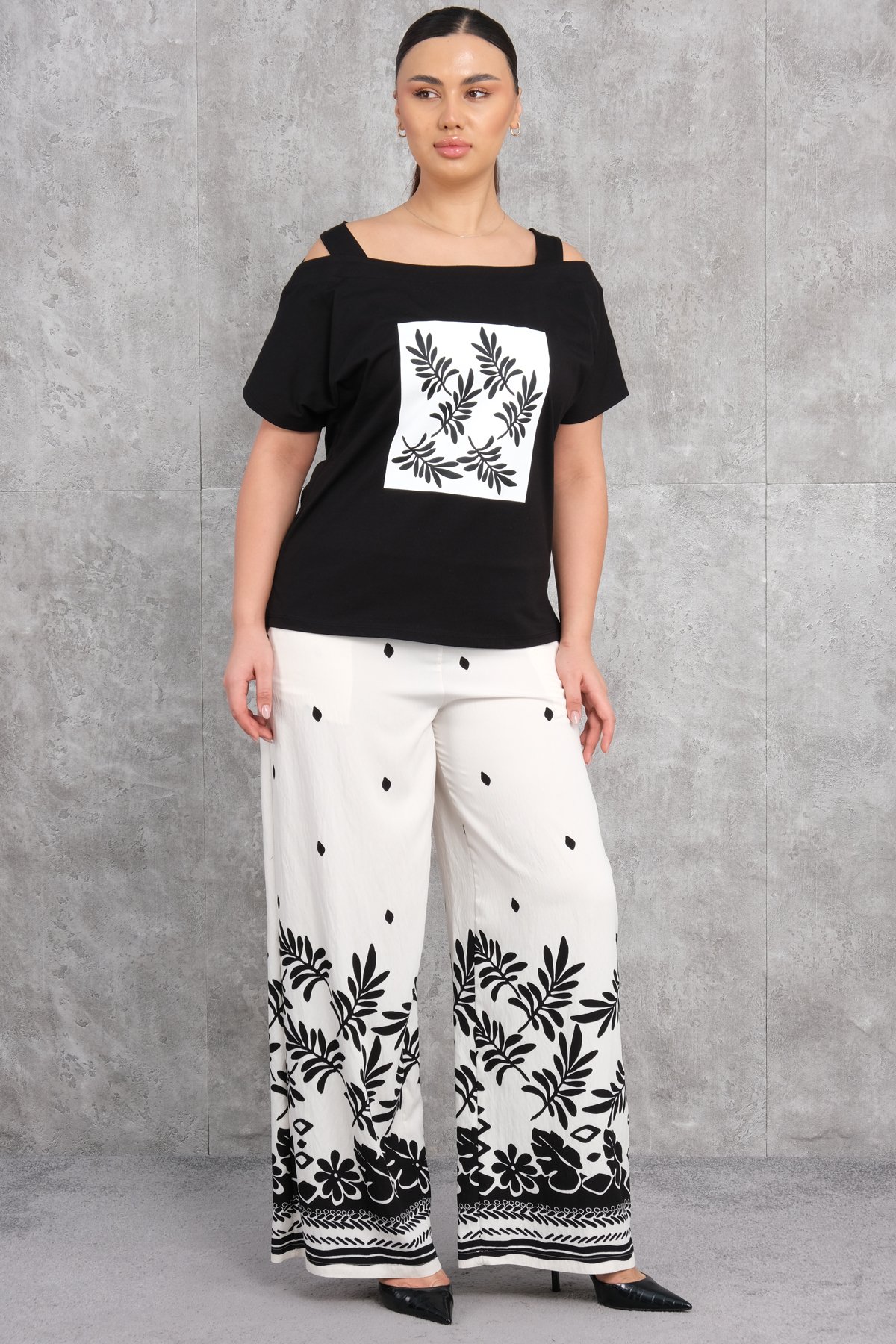 Plus Size Two-Piece Set-White