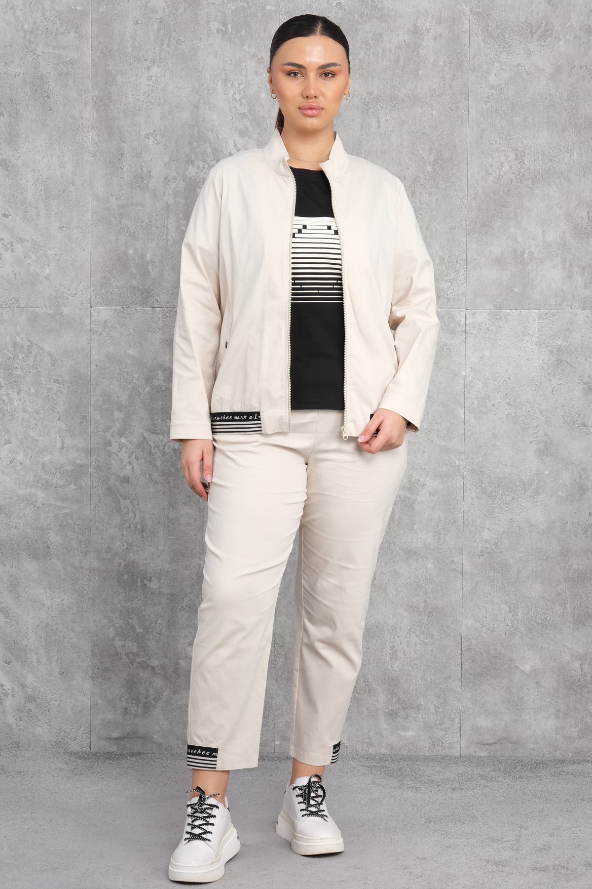 Plus Size Three-Piece Sports Set-Beige