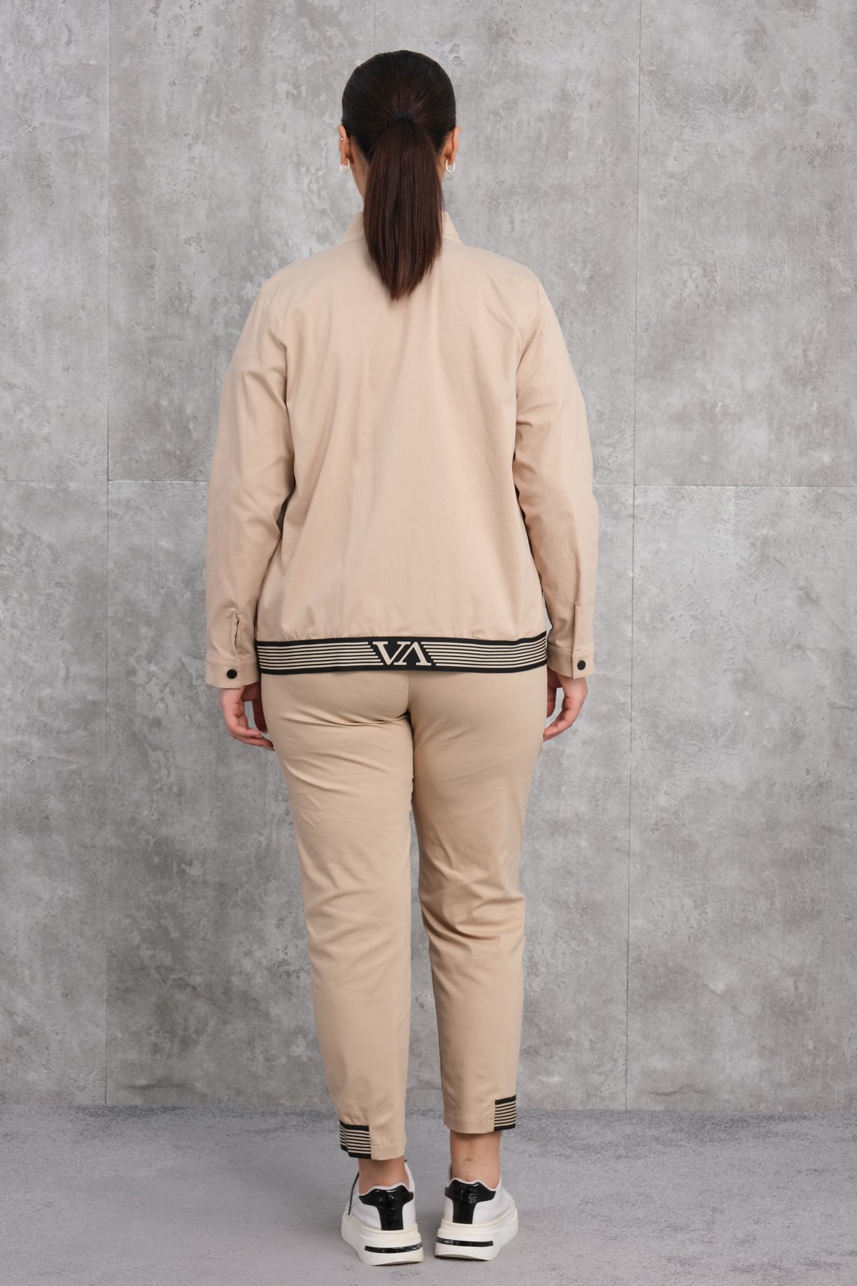 Plus Size Three-Piece Sports Set-Mink