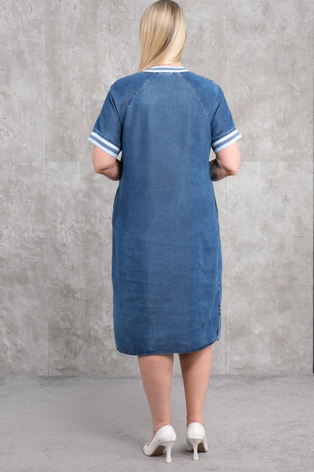 Джинсовое платье больших размеров-Синий