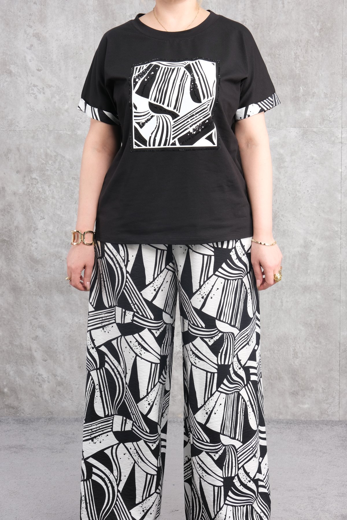 Комплект из двух предметов больших размеров-Черный