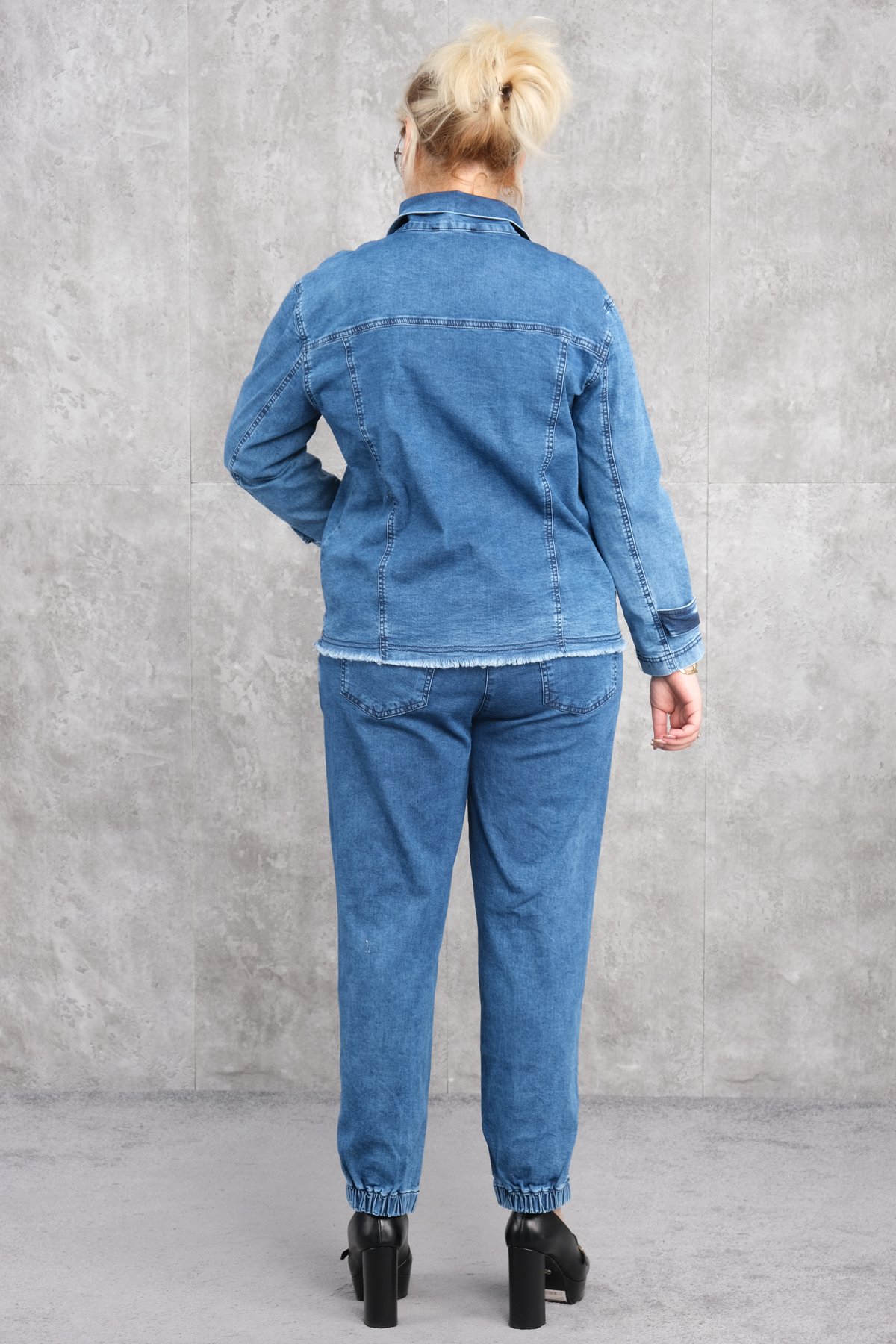 Womens Two-Piece Sports Set-Blue