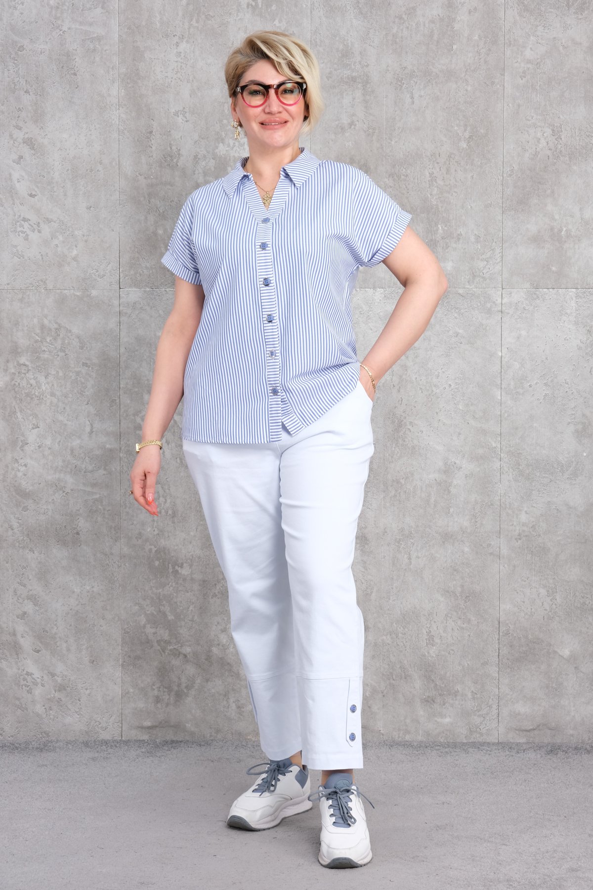 طقم رياضي نسائي مقاس كبير مكون من قطعتين-الأزرق