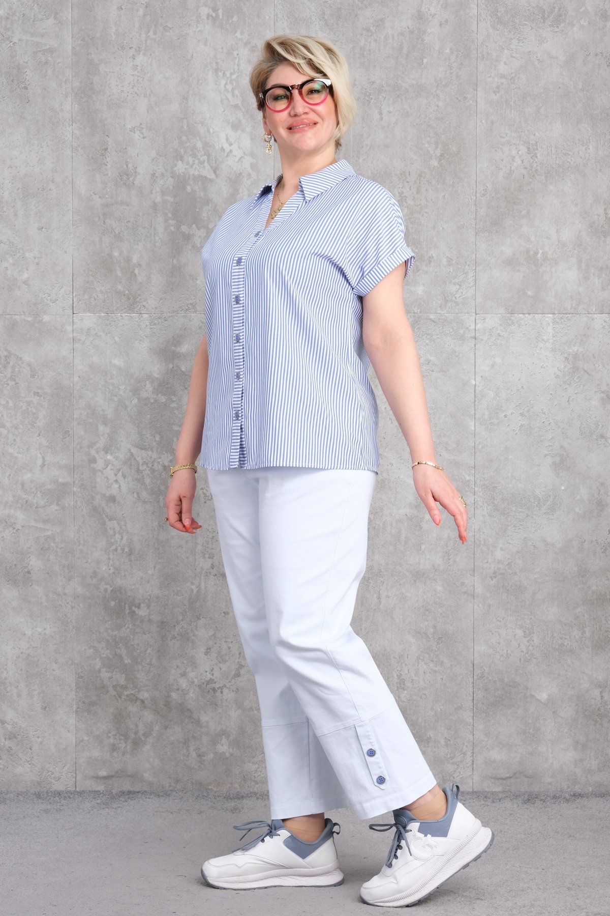 طقم رياضي نسائي مقاس كبير مكون من قطعتين-الأزرق