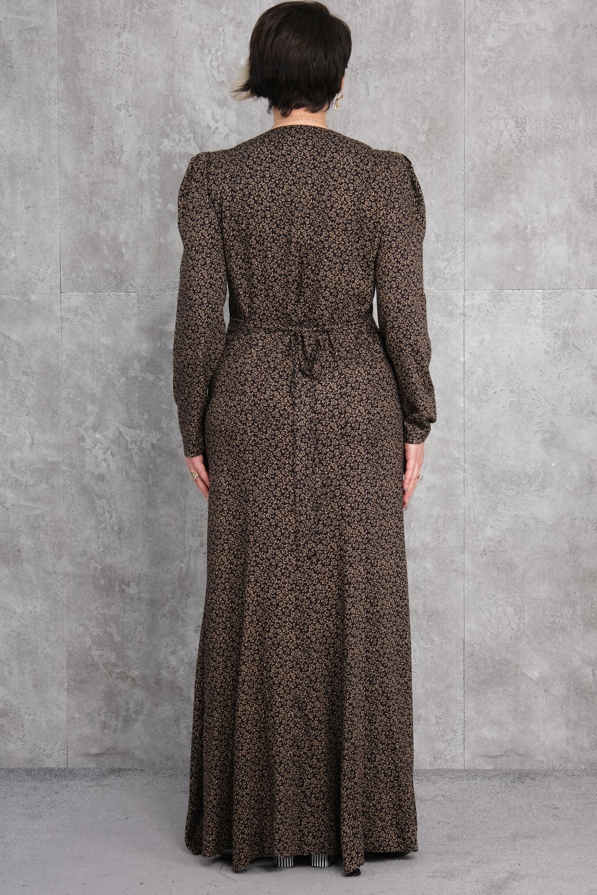 Платье больших размеров-Бежевый