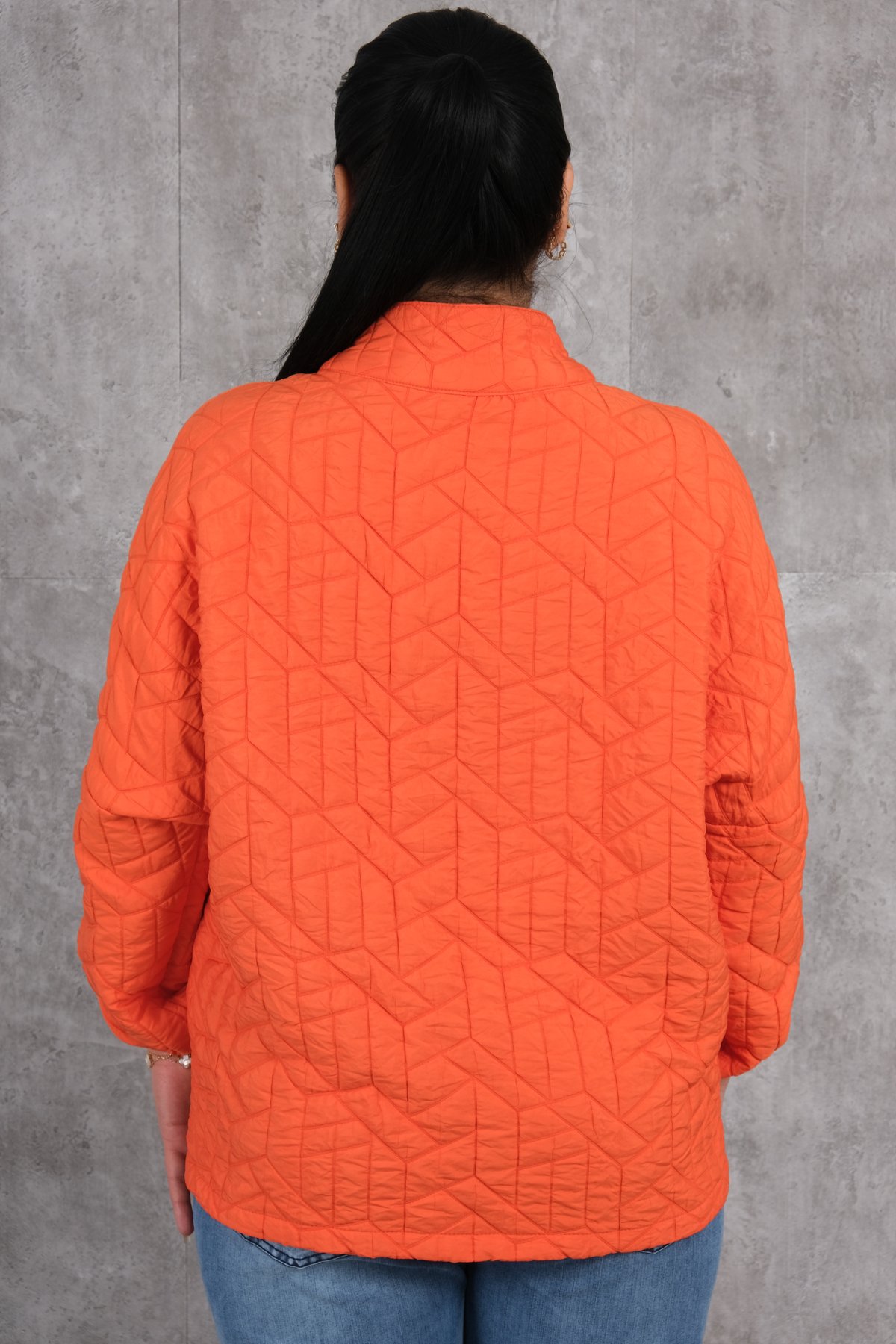 جاكيت رياضي قصير مقاس كبير-البرتقالي