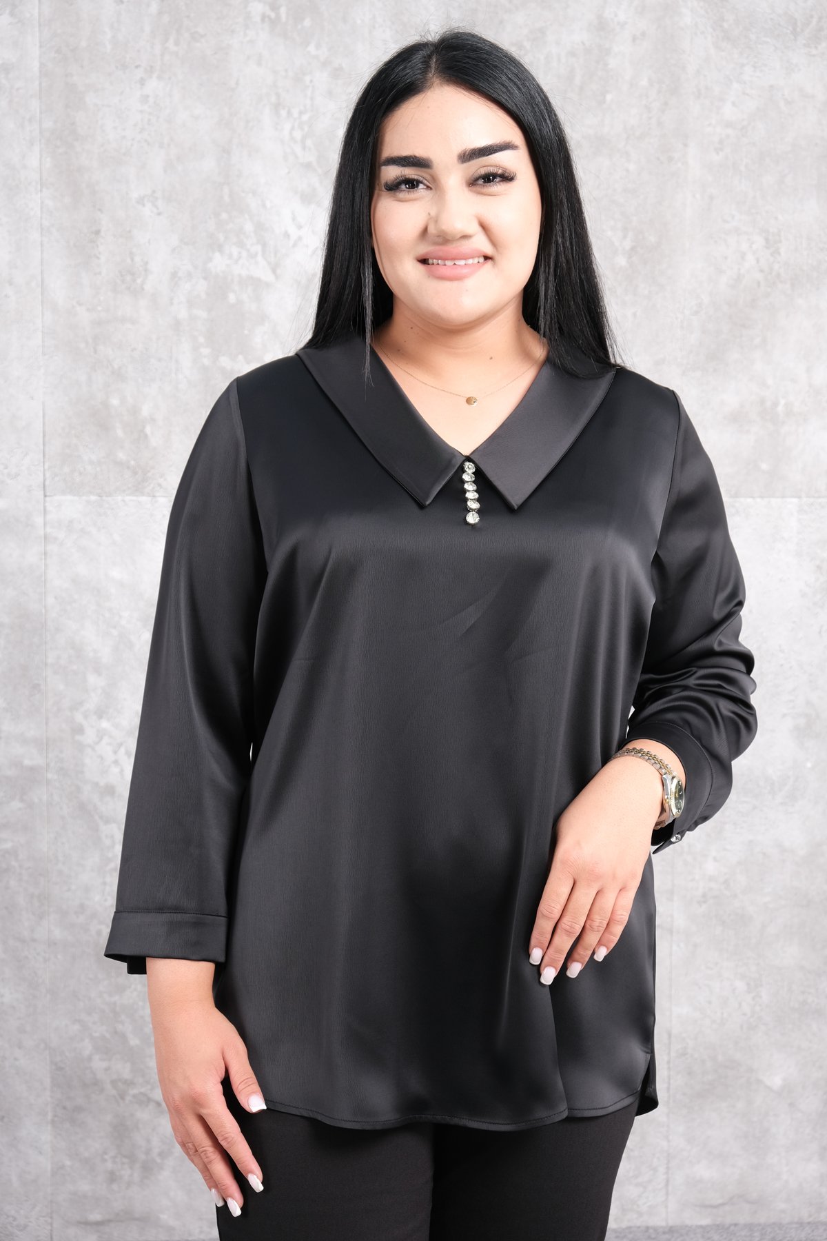 Plus Size Blouse-Black