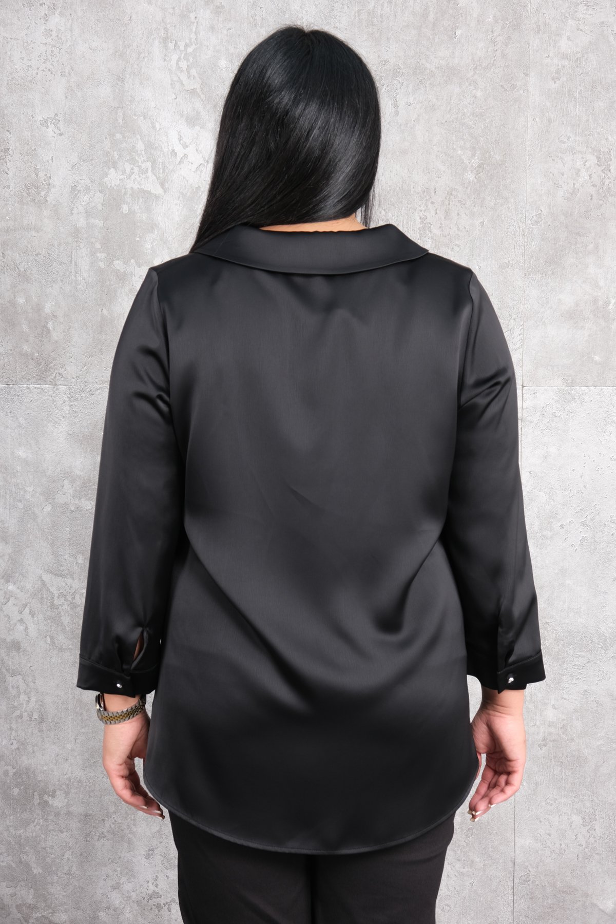 Plus Size Blouse-Black