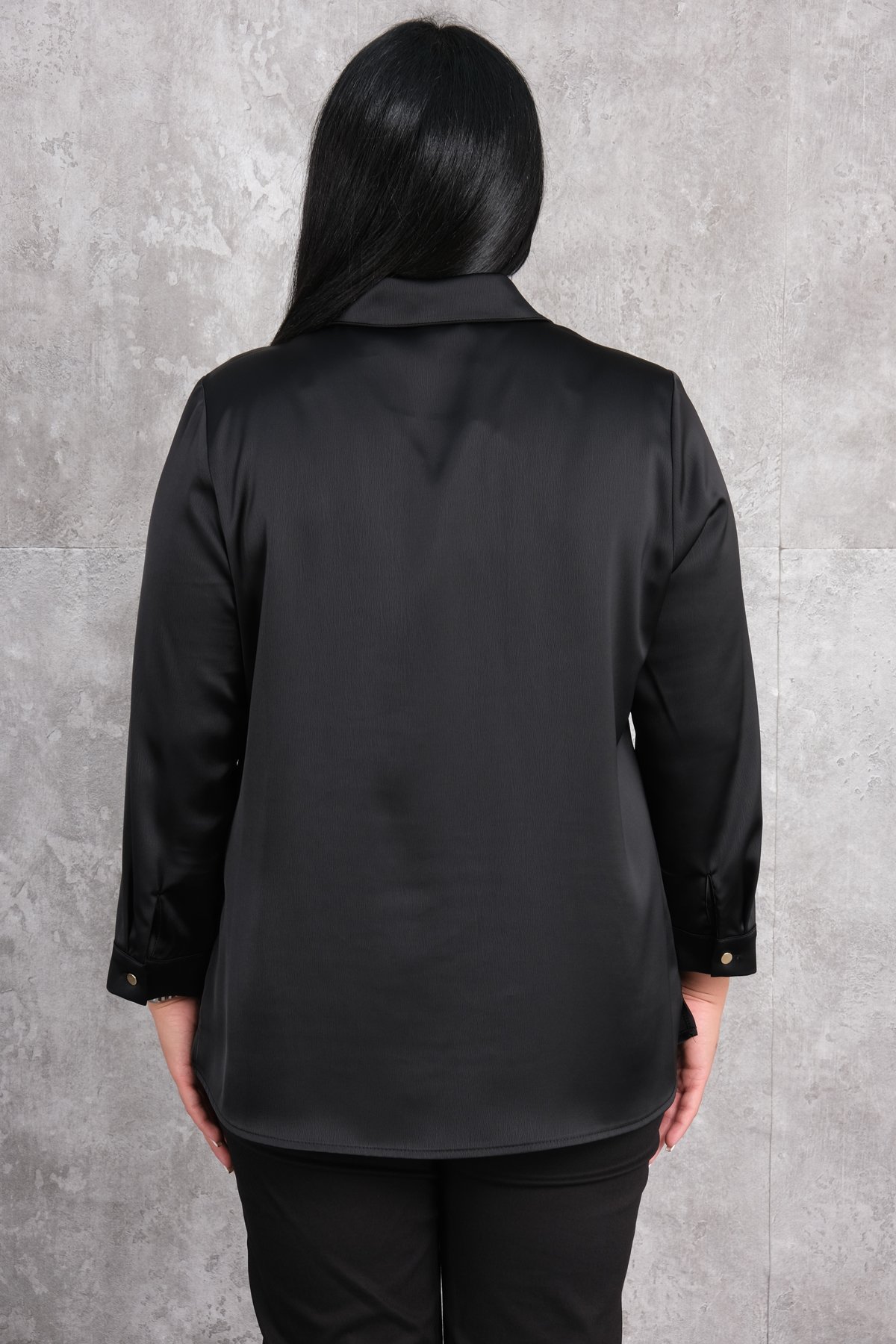 Plus Size Blouse-Black