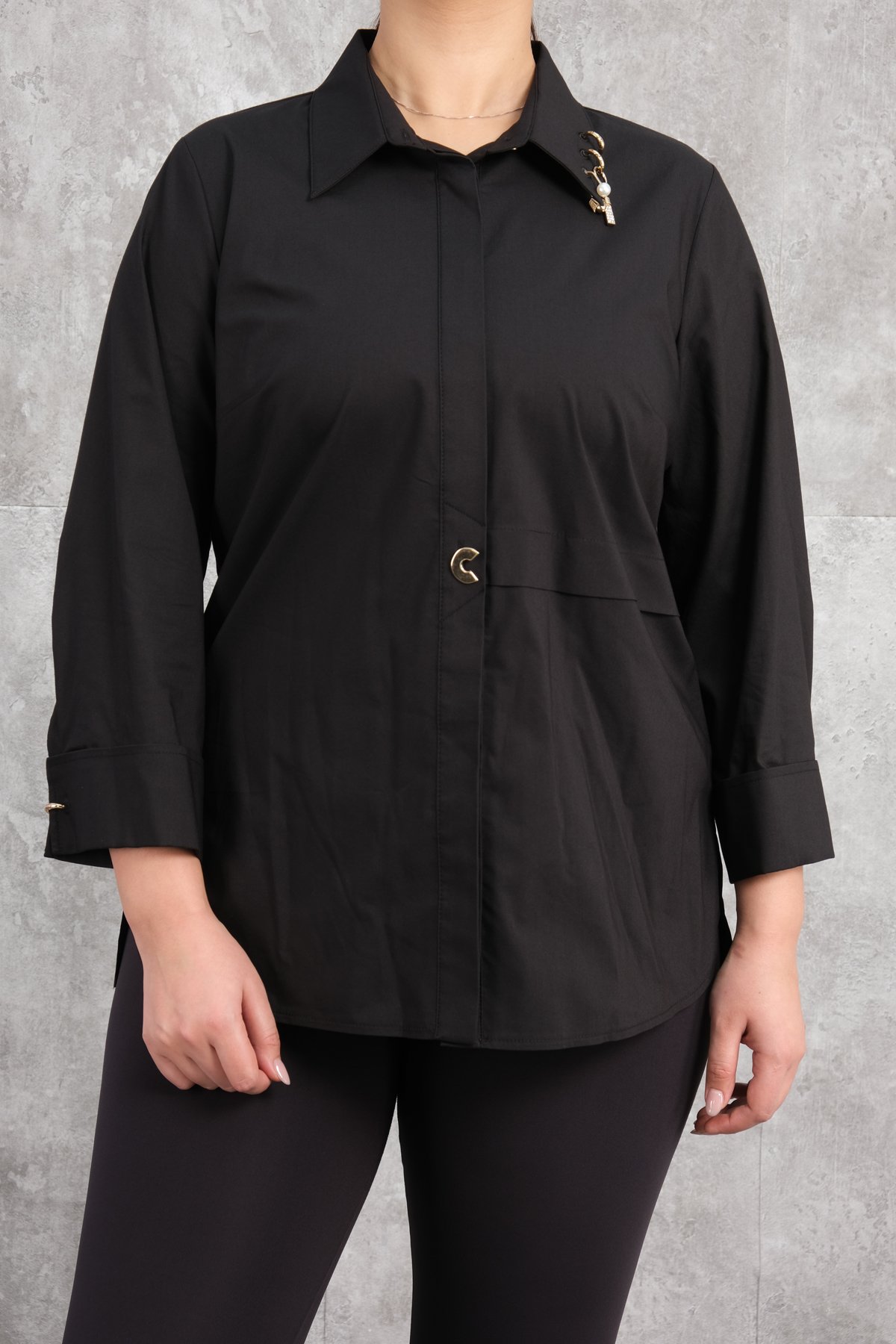 Super Plus Size Shirt-Black