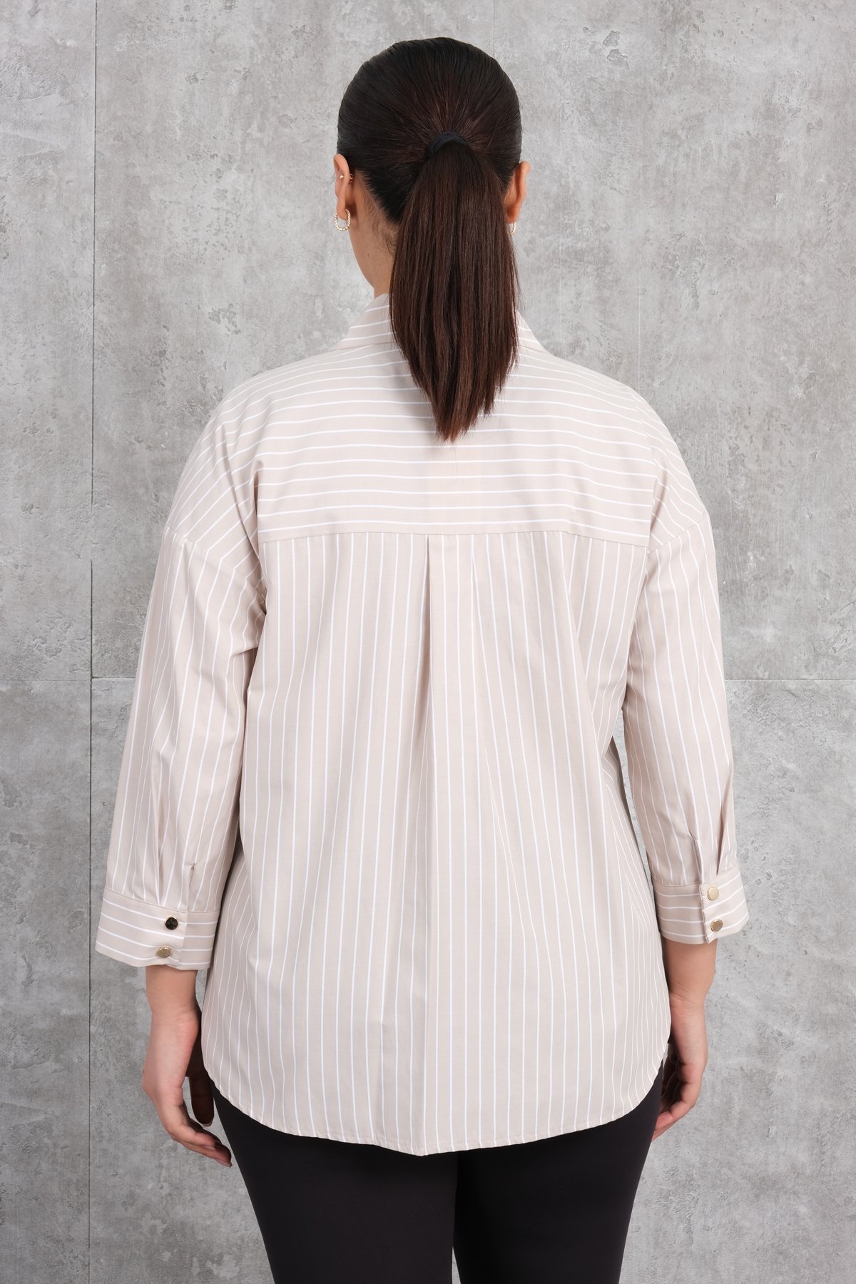 Super Plus Size Shirt-Beige