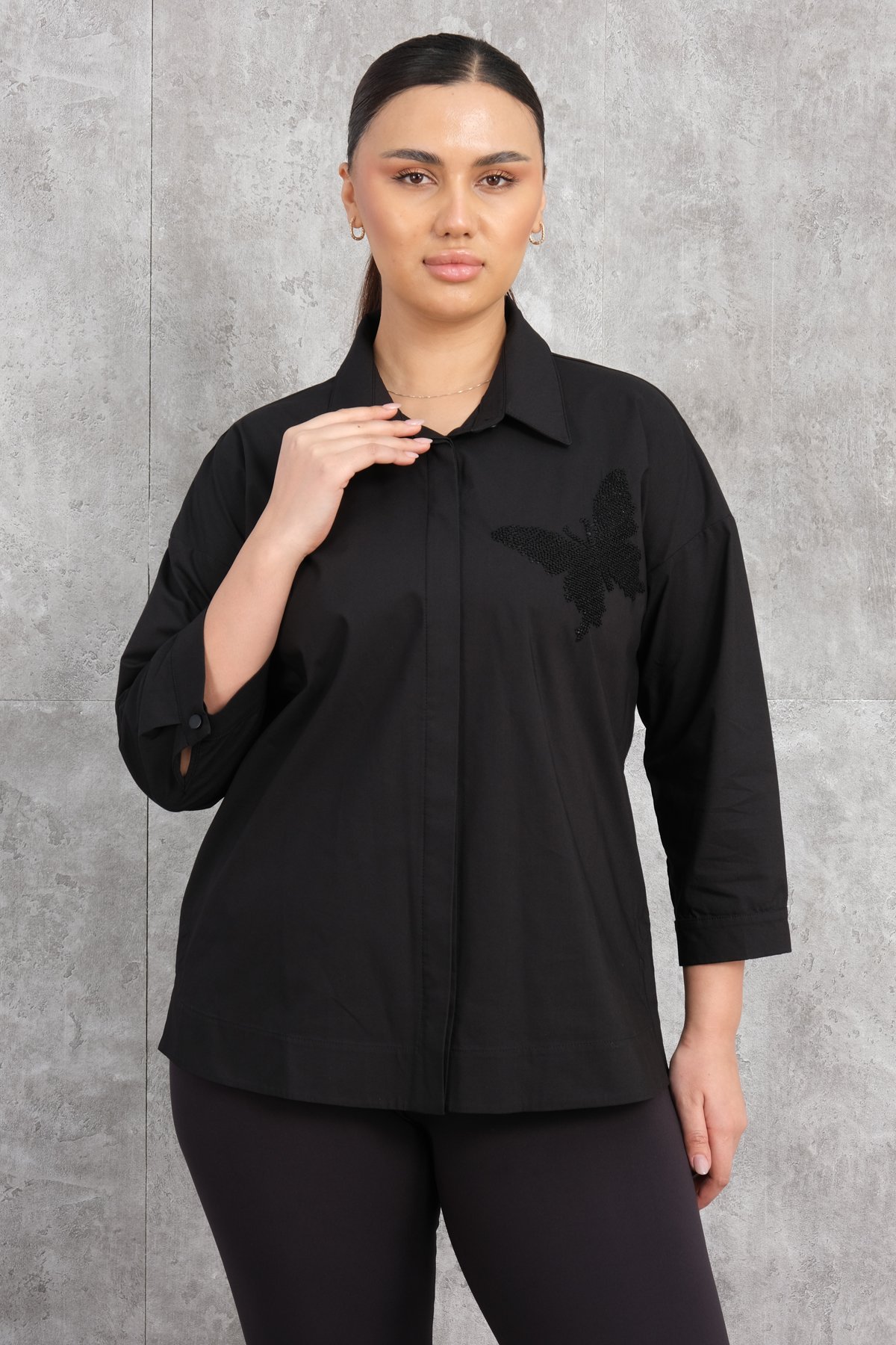 Super Plus Size Shirt-Black