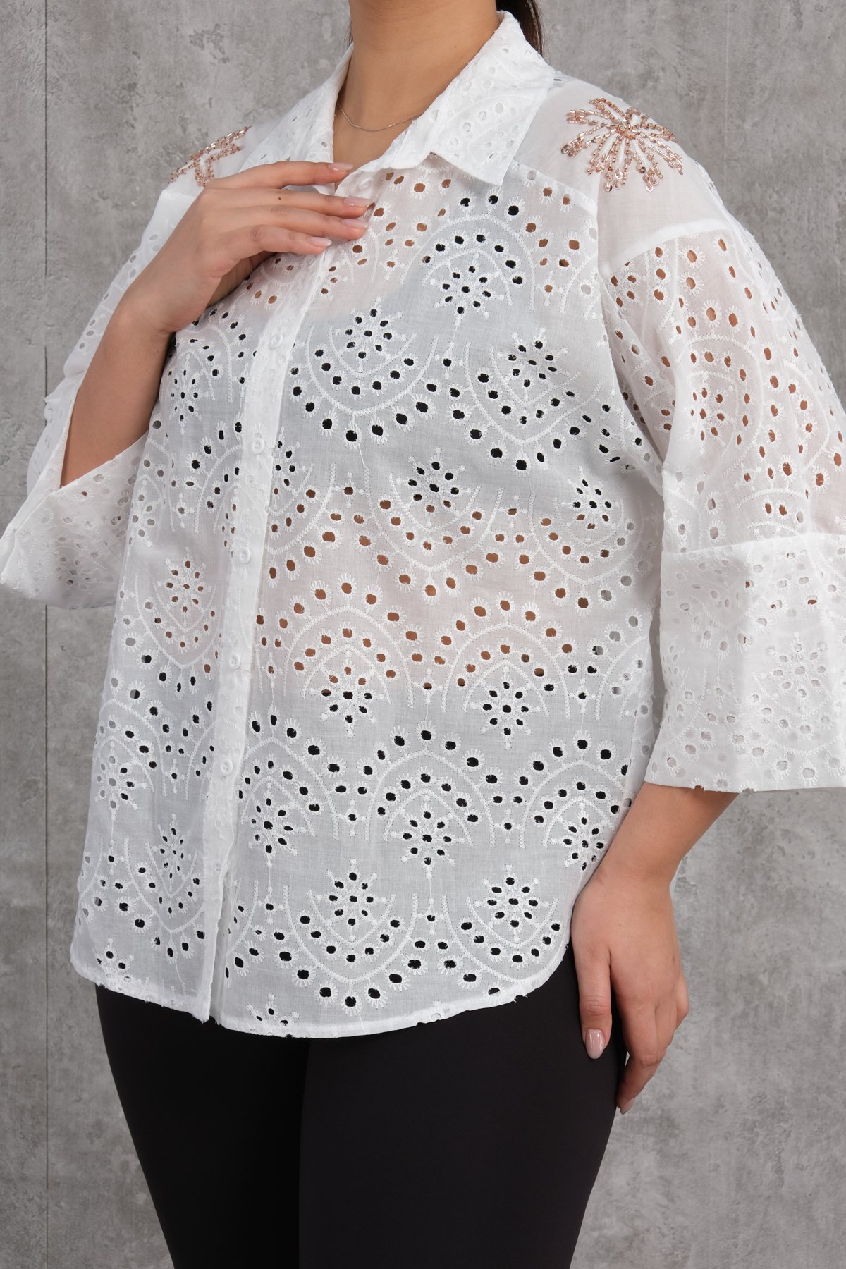 Plus Size Shirt-White