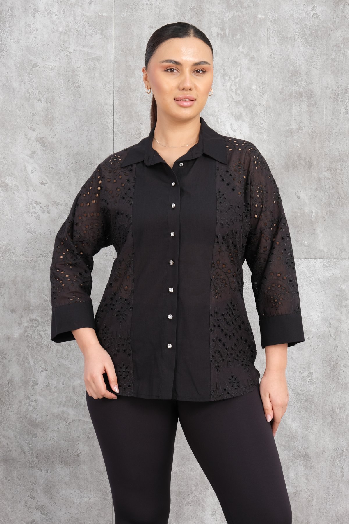 Plus Size Shirt-Black