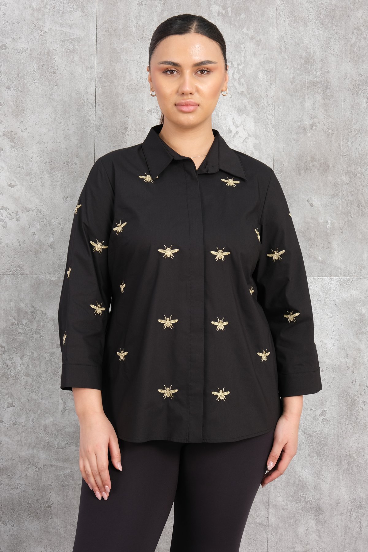 Super Plus Size Shirt-Black