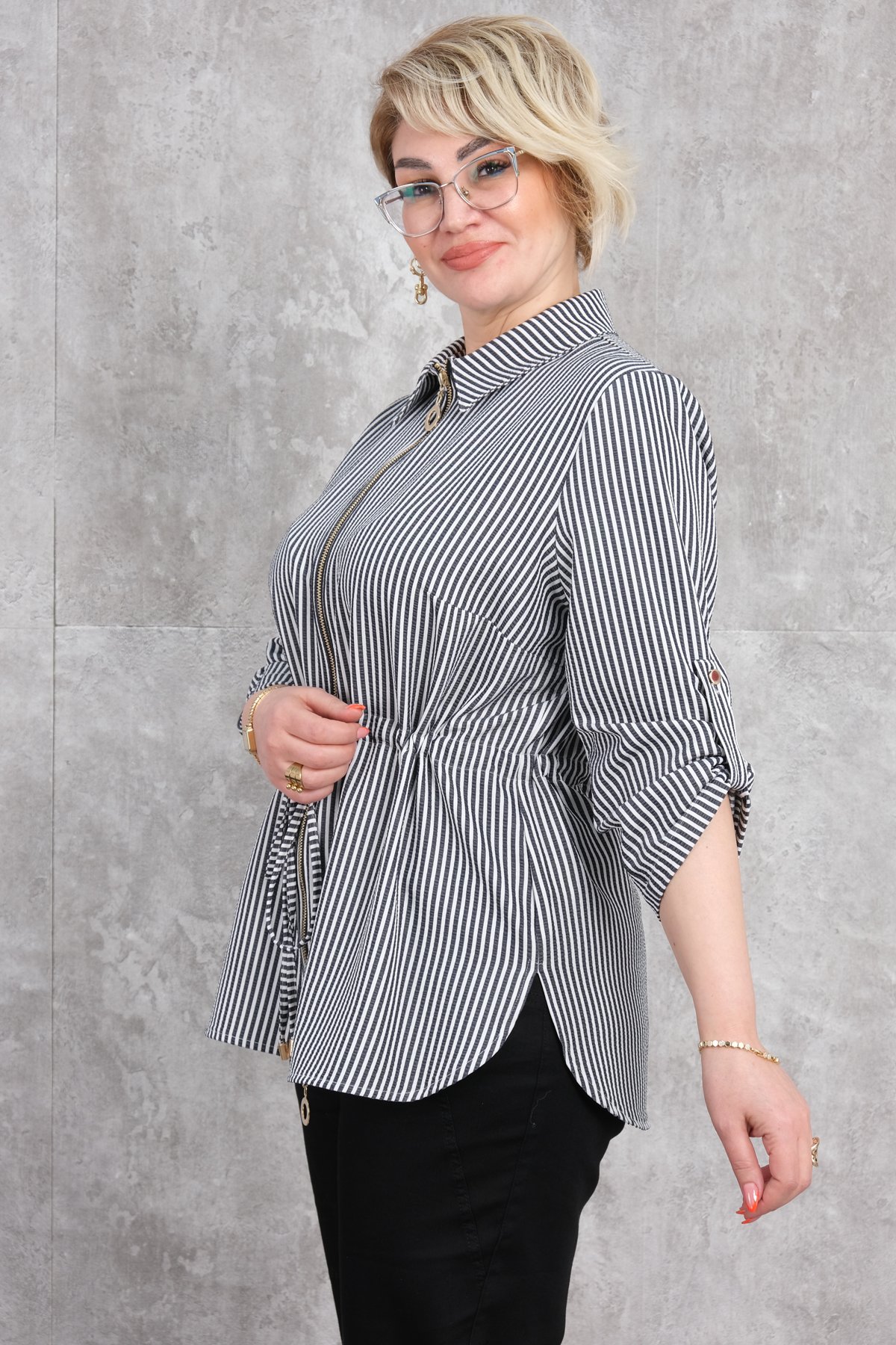 Plus Size Blouse-Black