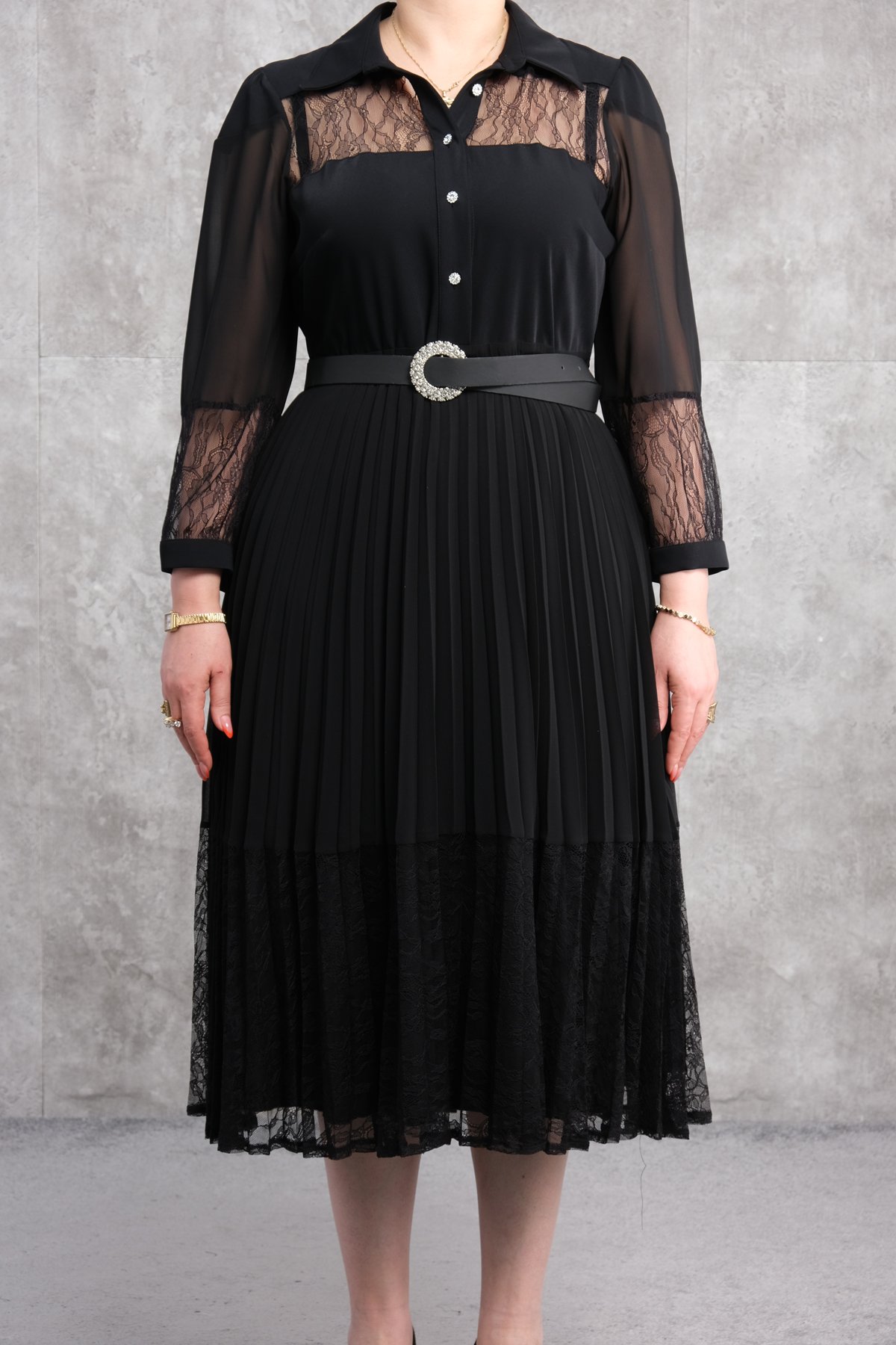 Платье больших размеров-Черный