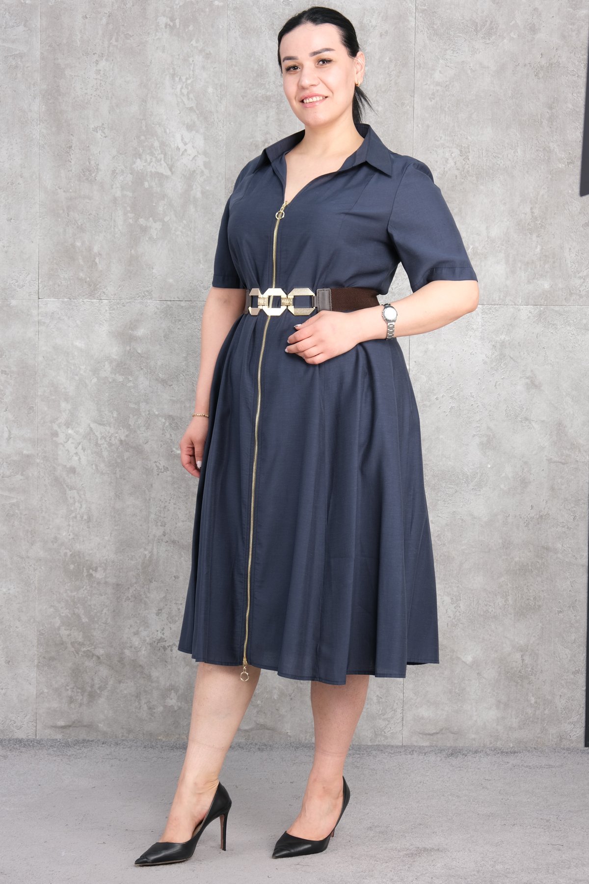 فستان مقاس كبير-الأزرق الغامق