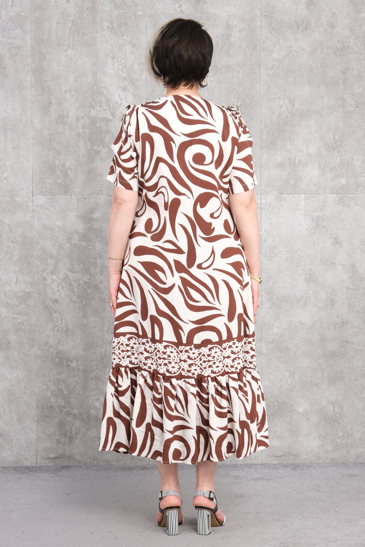 Büyük Beden Elbise-Kahverengi