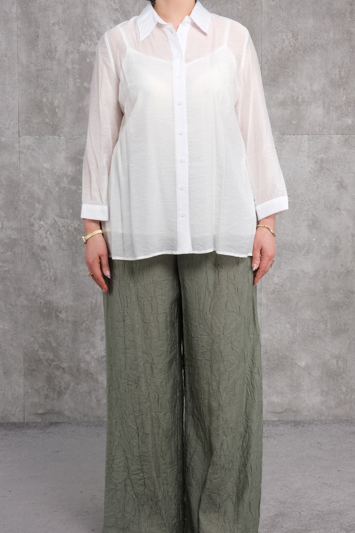 طقم من قطعتين مقاس كبير-أخضر النفط