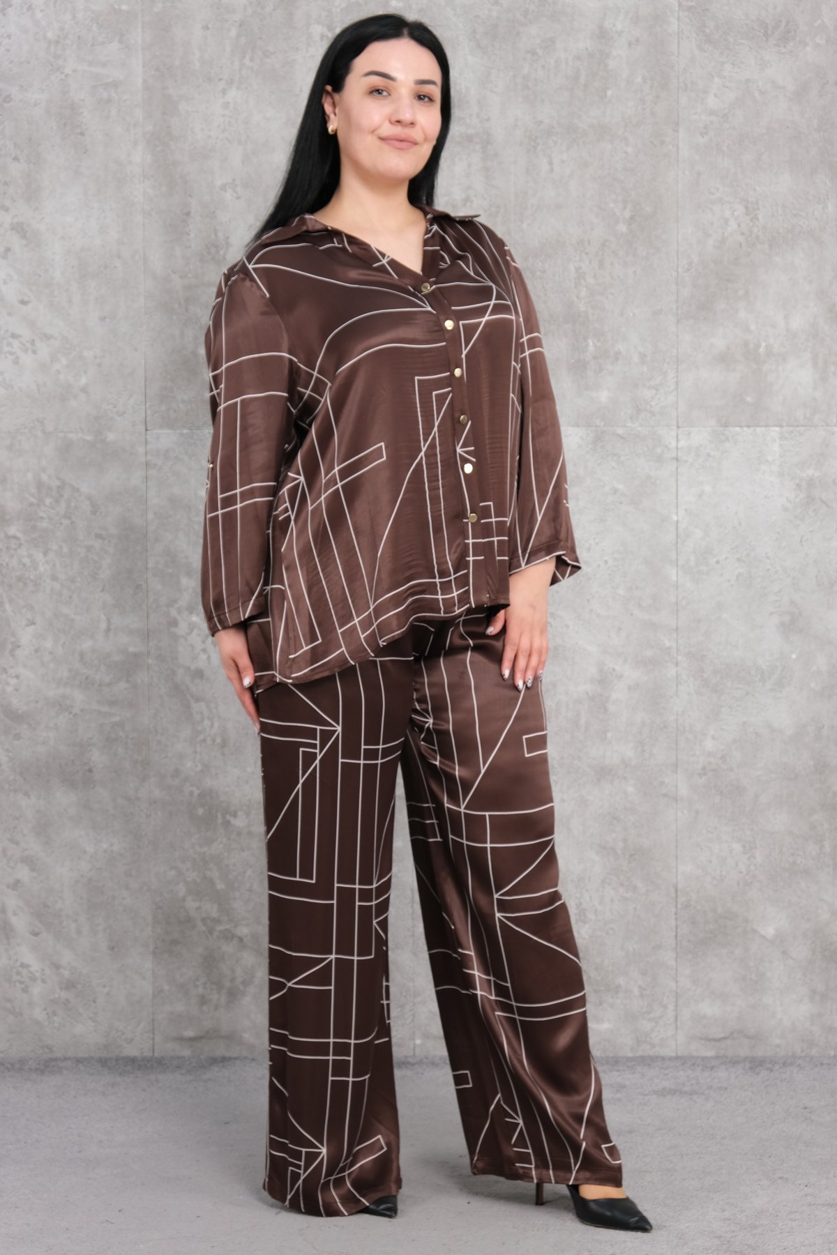 Super Plus Size Two-Piece Set-Brown