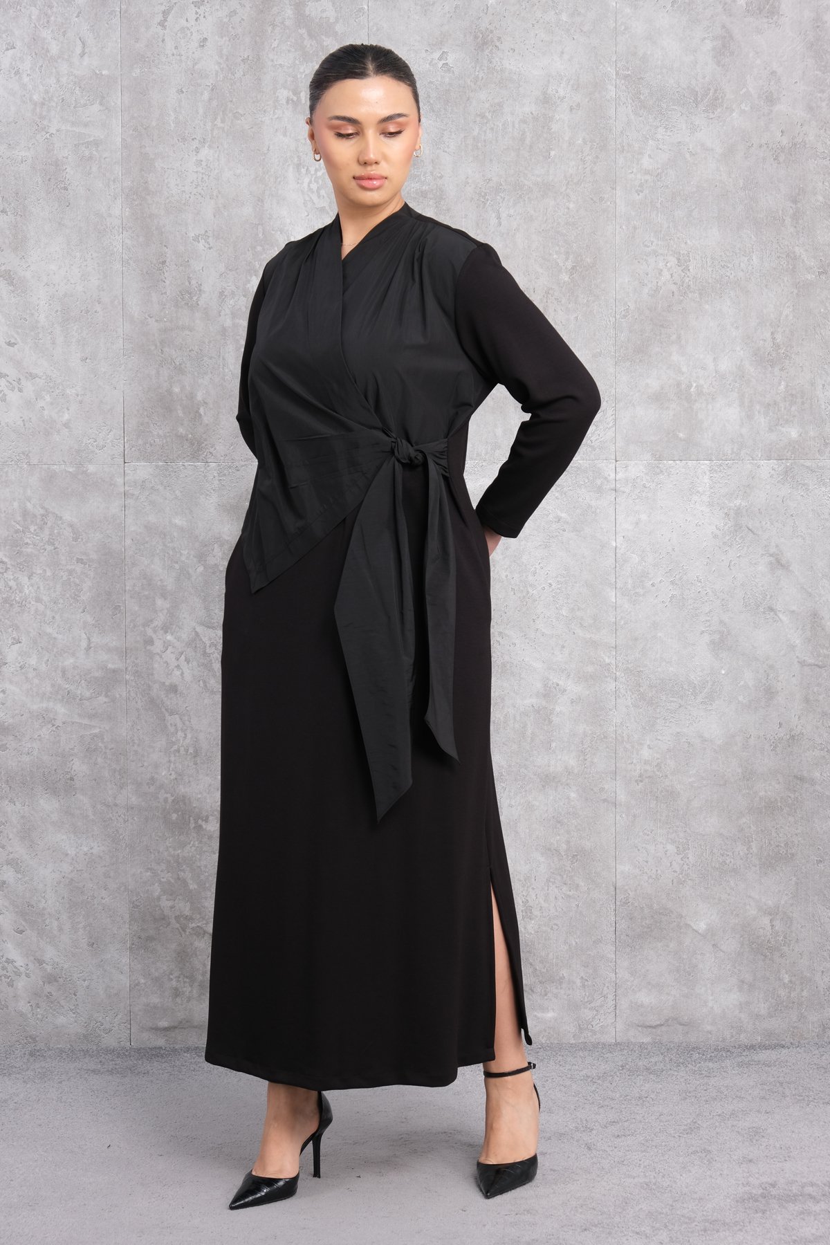 Платье больших размеров-Черный