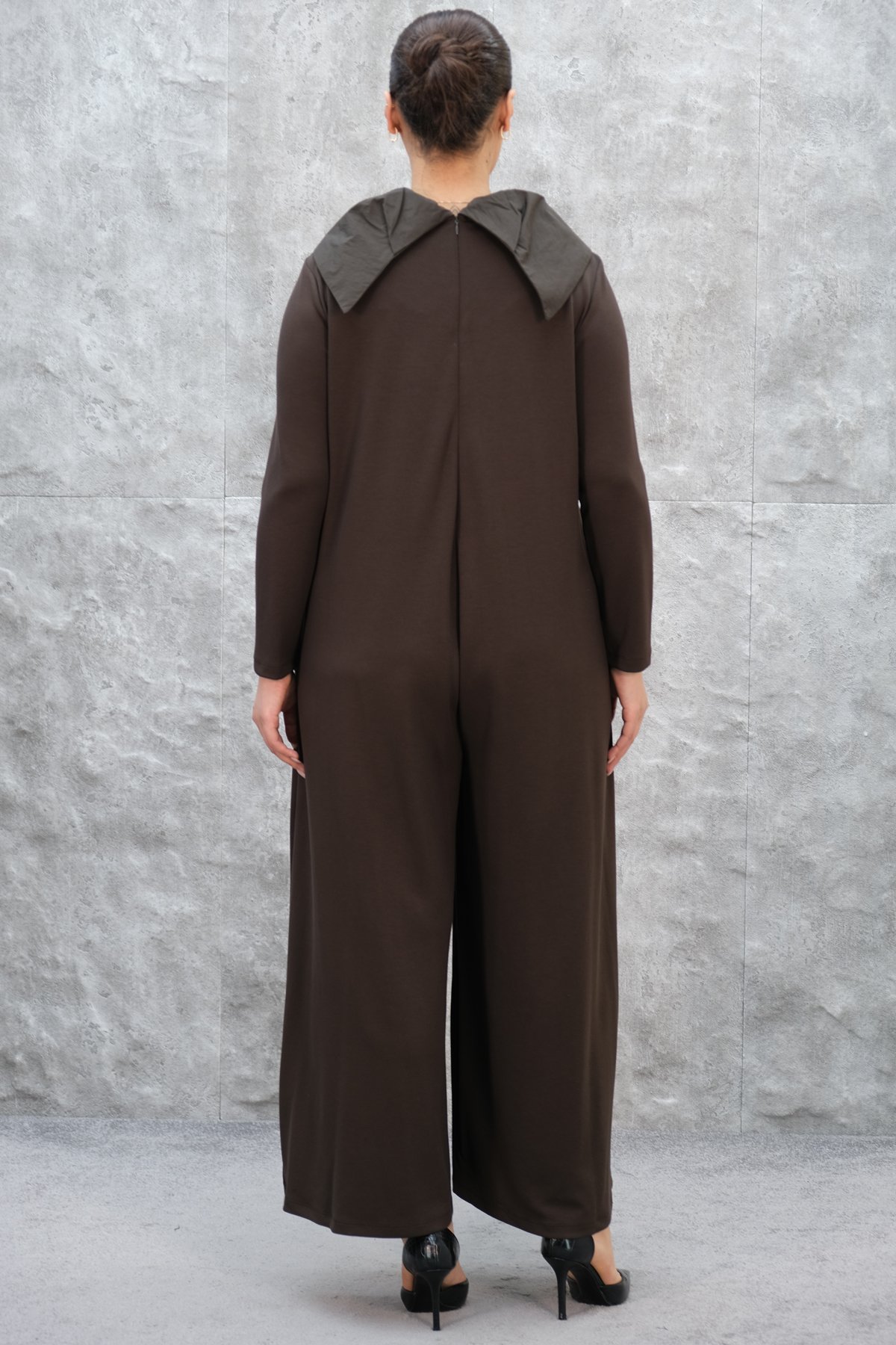 Комбинезон больших размеров-Коричневый