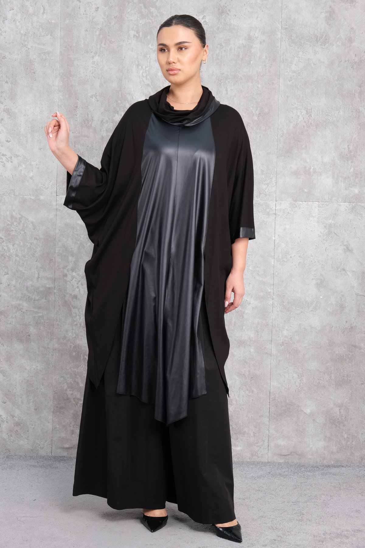 بونشو نسائي مقاس كبير-الأسود